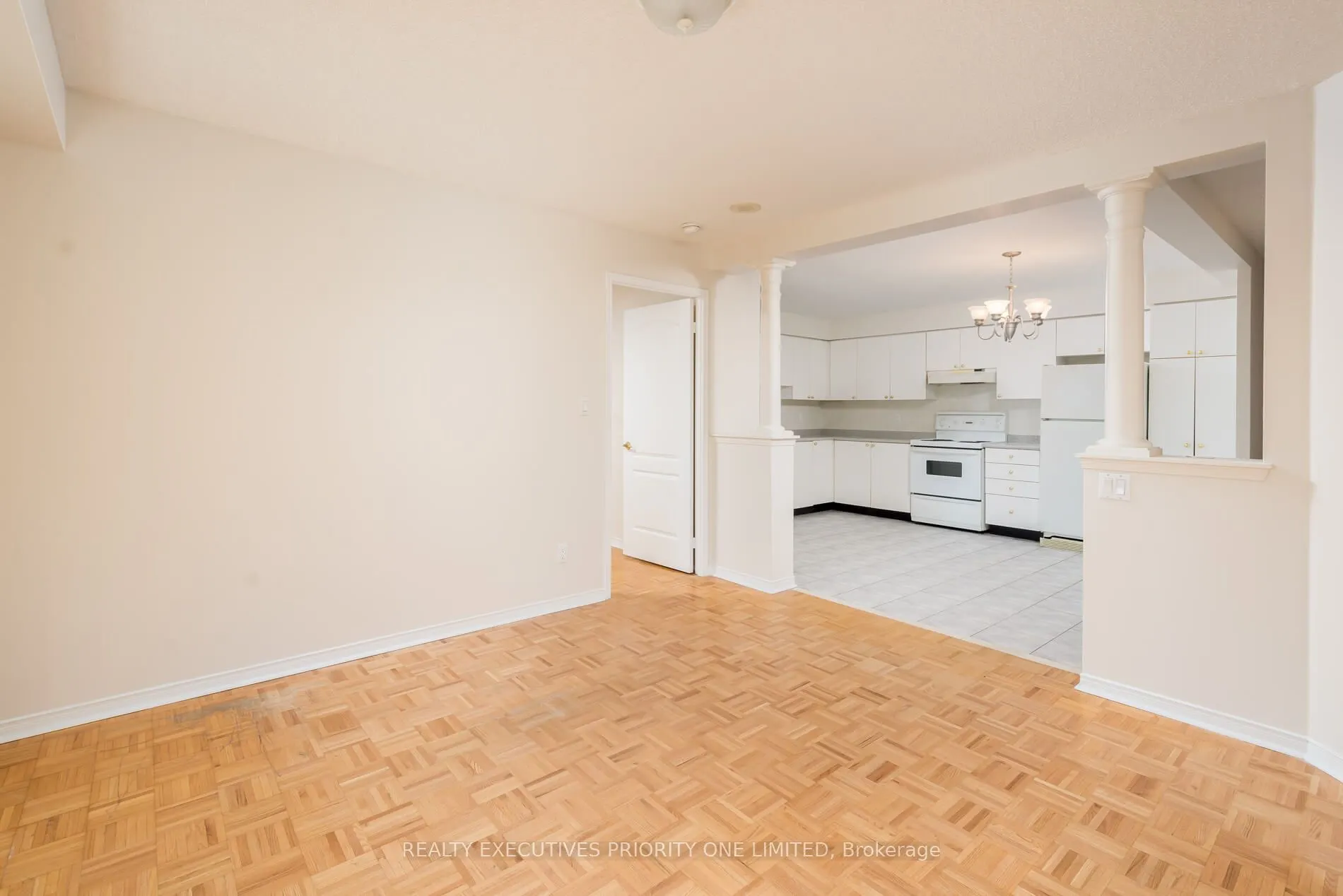 7373 Martin Grove Road, #321