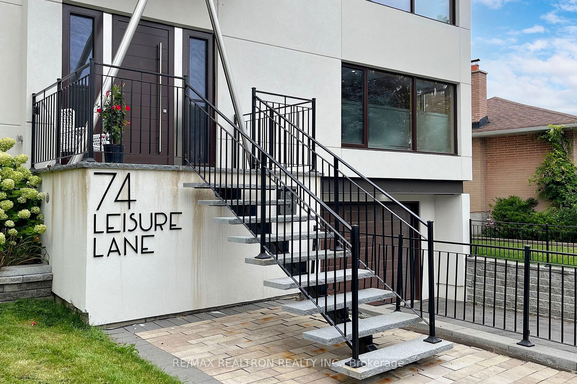 74 Leisure Lane