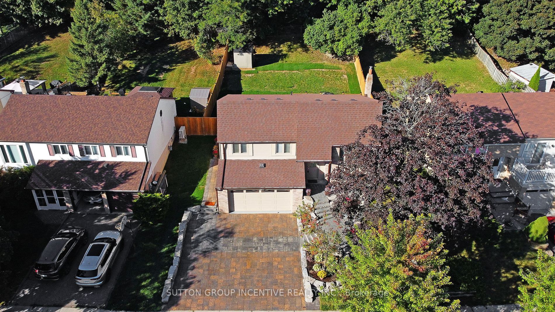 75 Holland River Boulevard