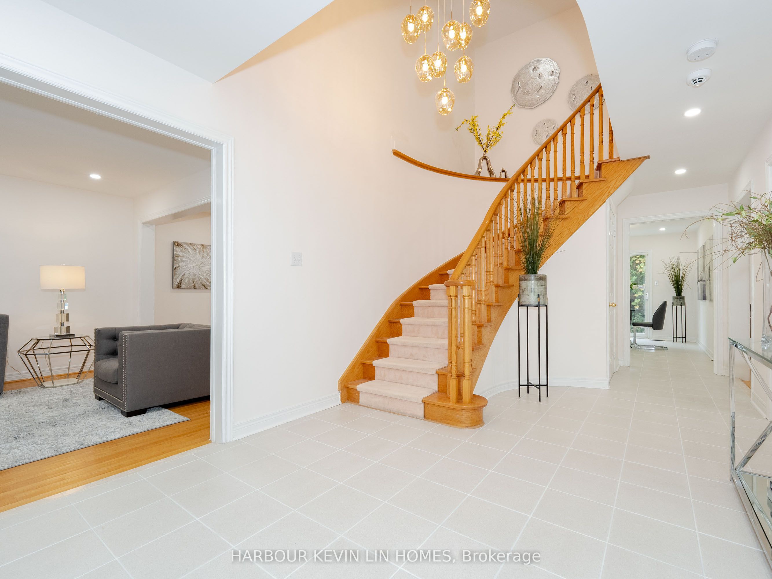 83 Luba Avenue