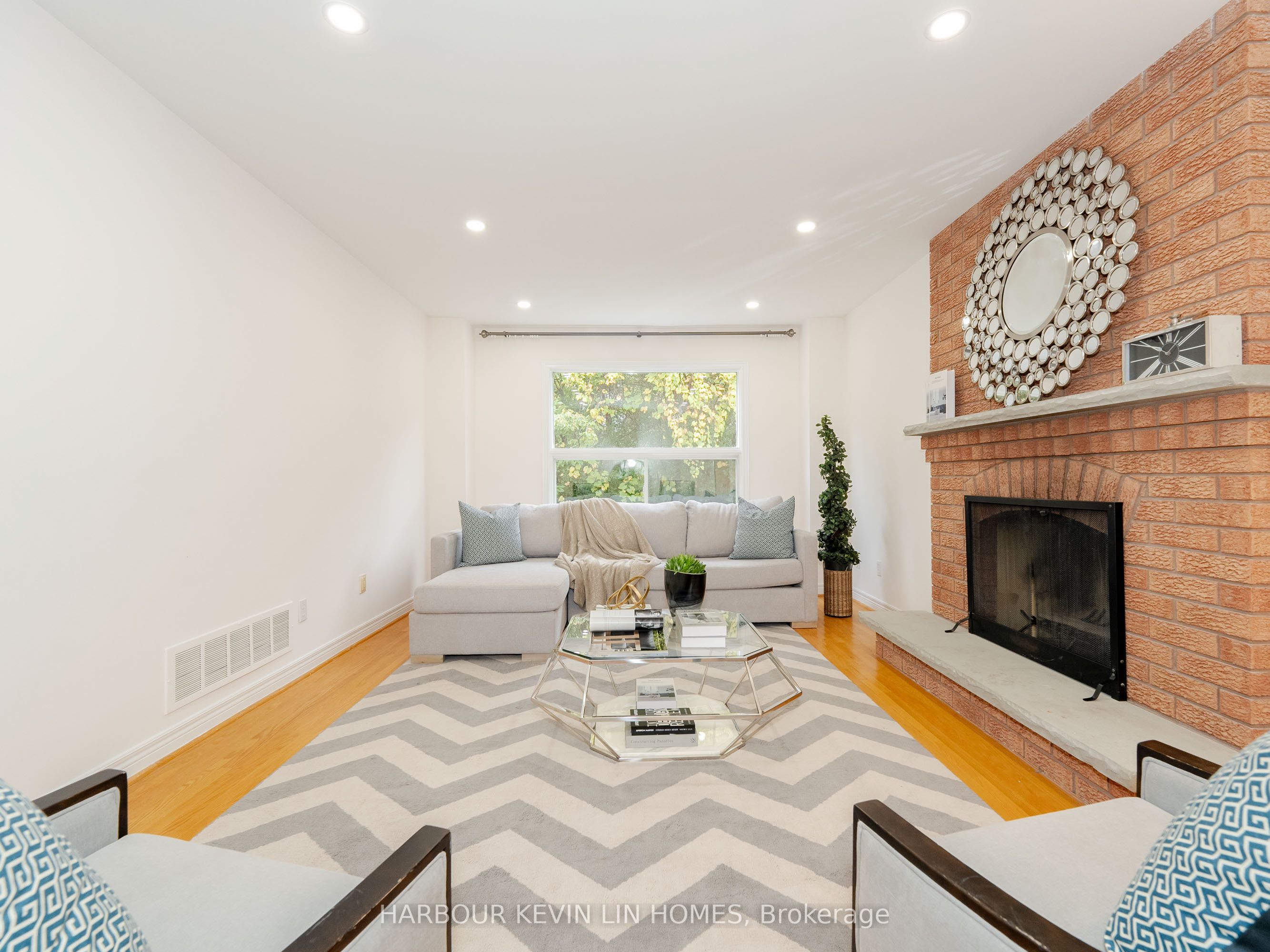 83 Luba Avenue