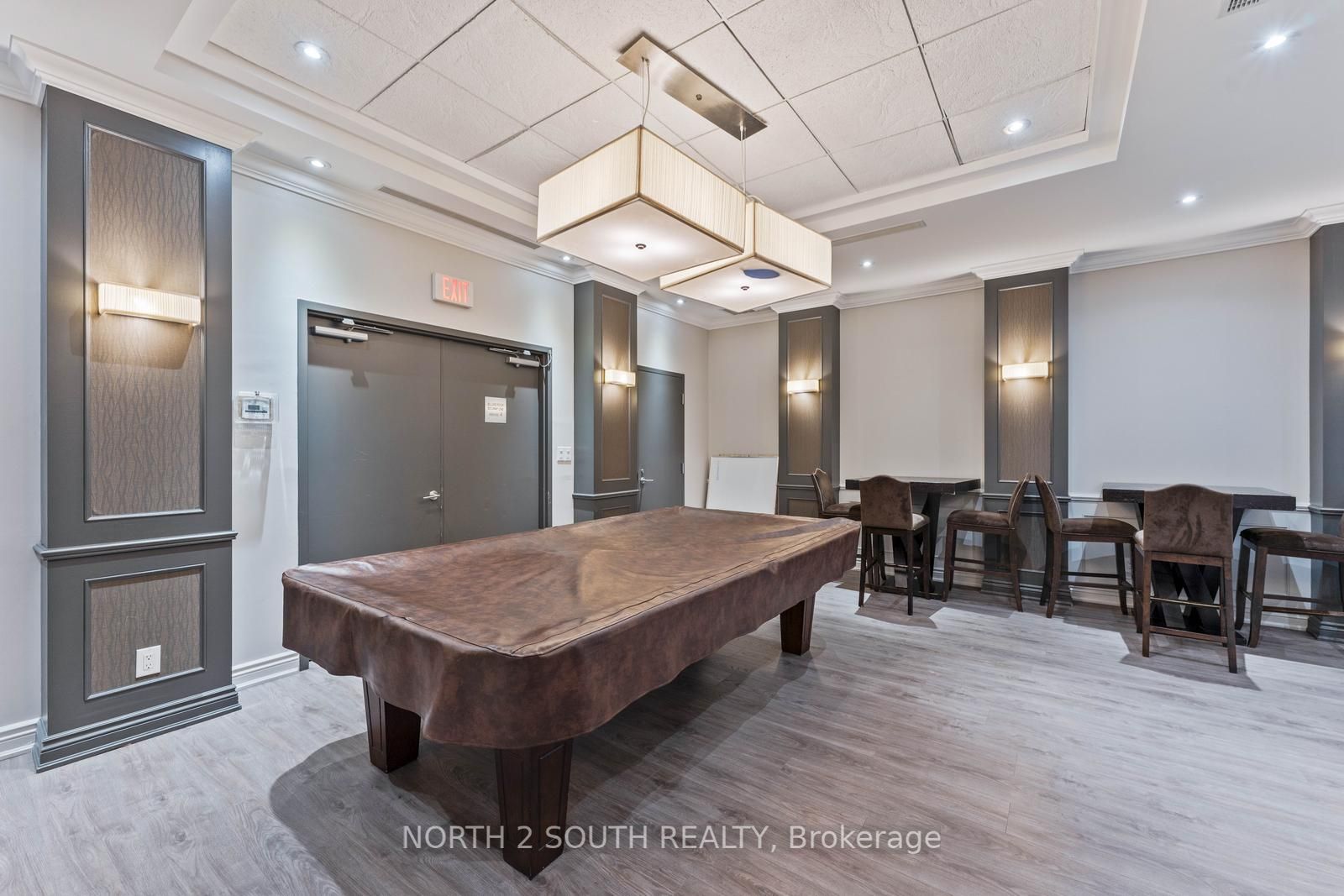 281 Woodbridge Avenue, #521