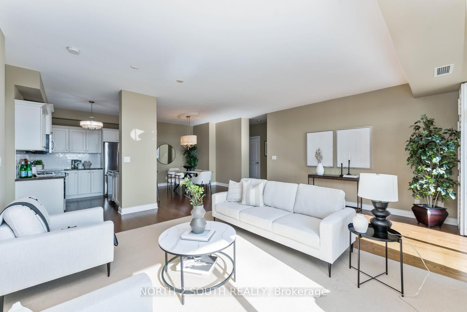 281 Woodbridge Avenue, #521