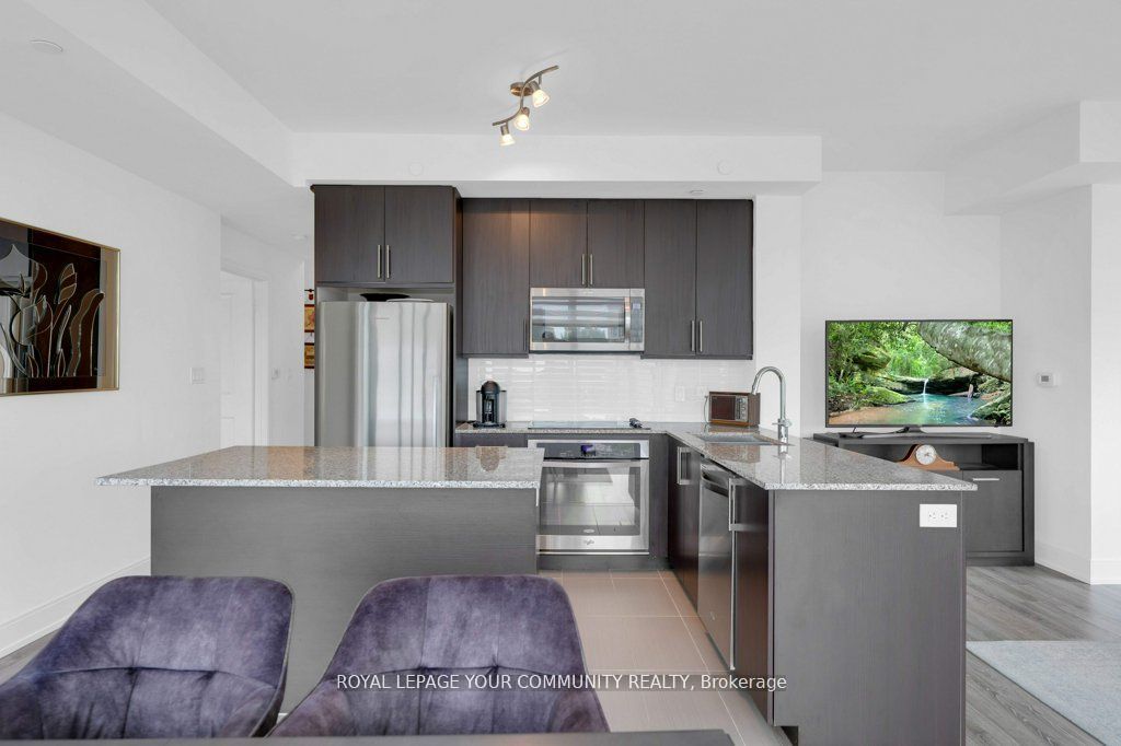 9600 Yonge Street, #711B