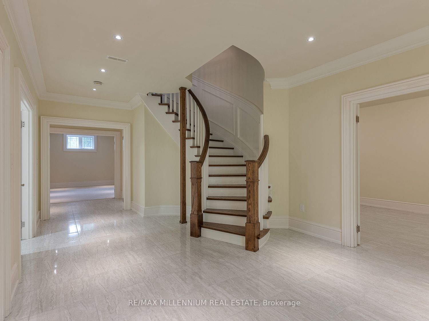 33 Maple Grove Avenue