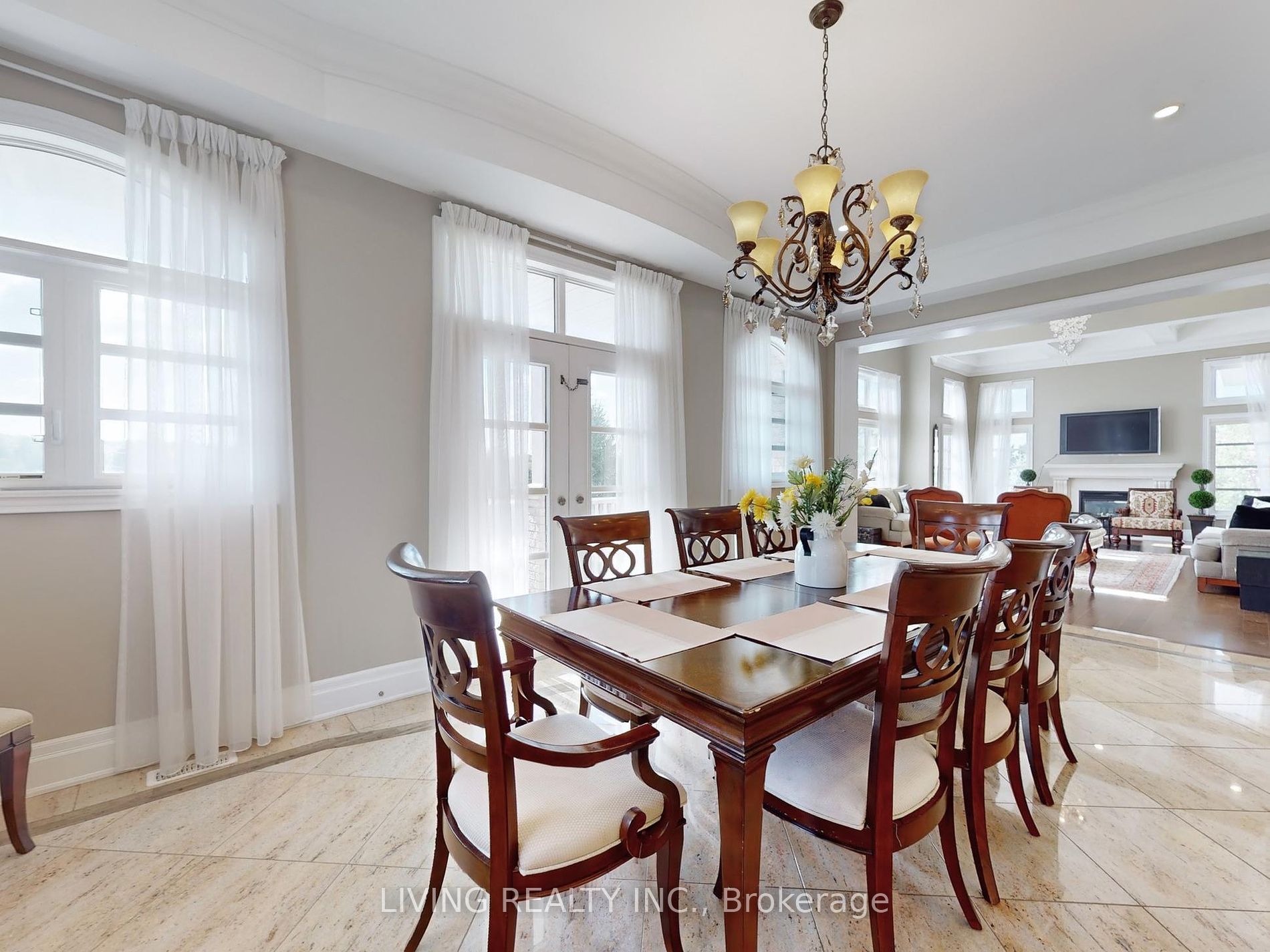 62 Carisbrooke Circ