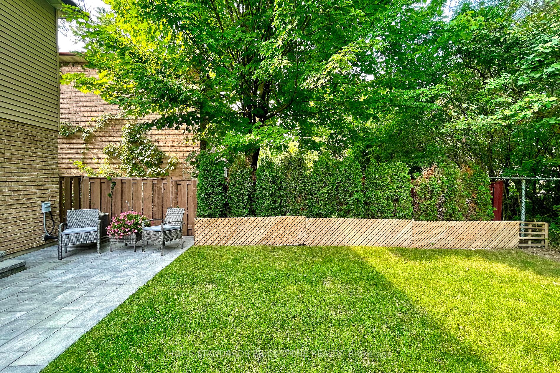 170 Greenbelt Crescent
