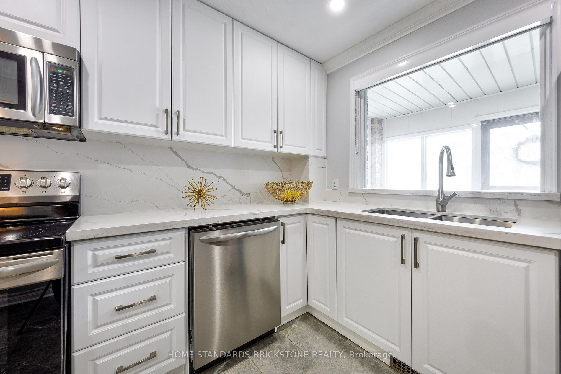 170 Greenbelt Crescent