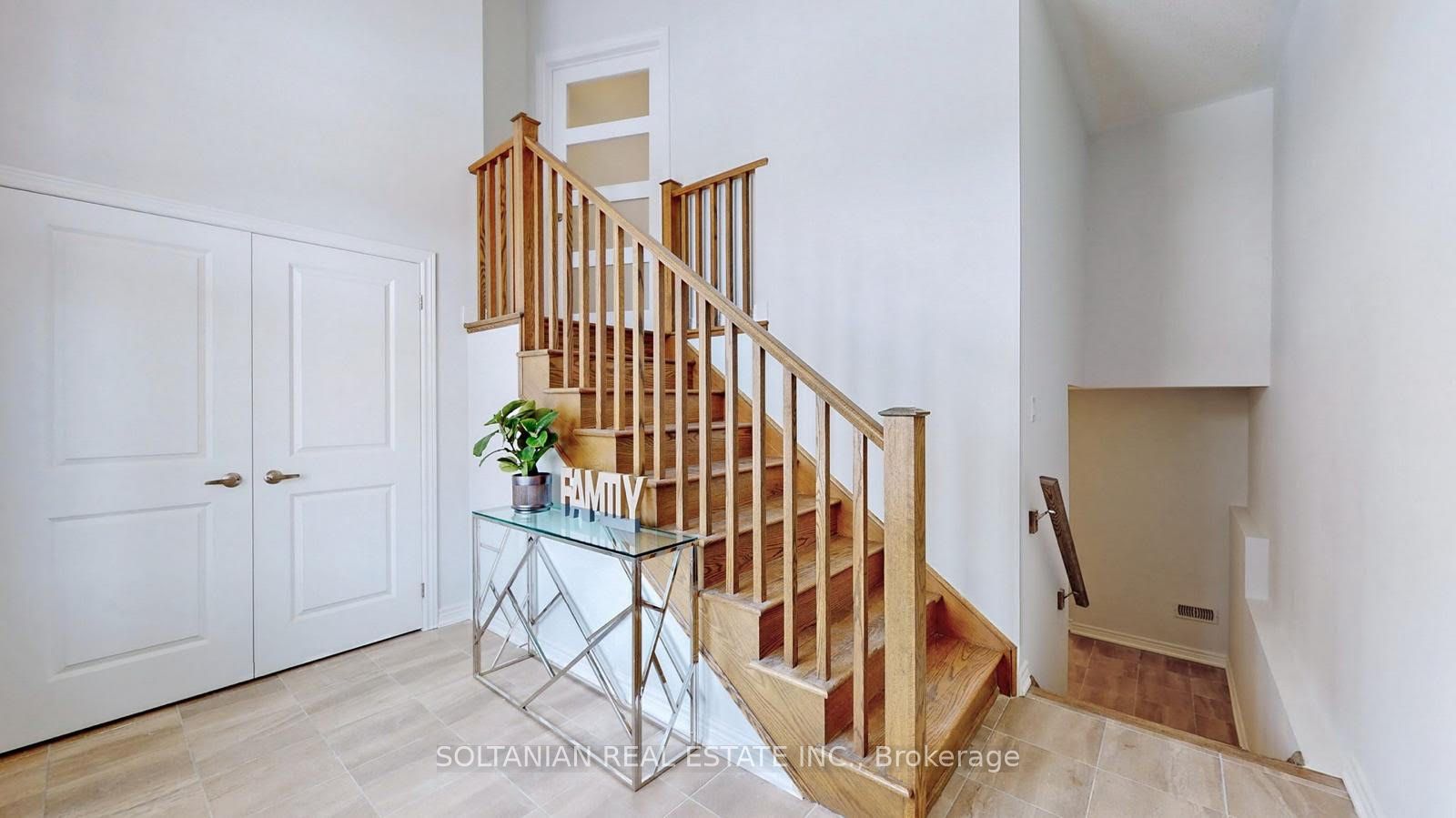 19 Faimira Avenue #Main