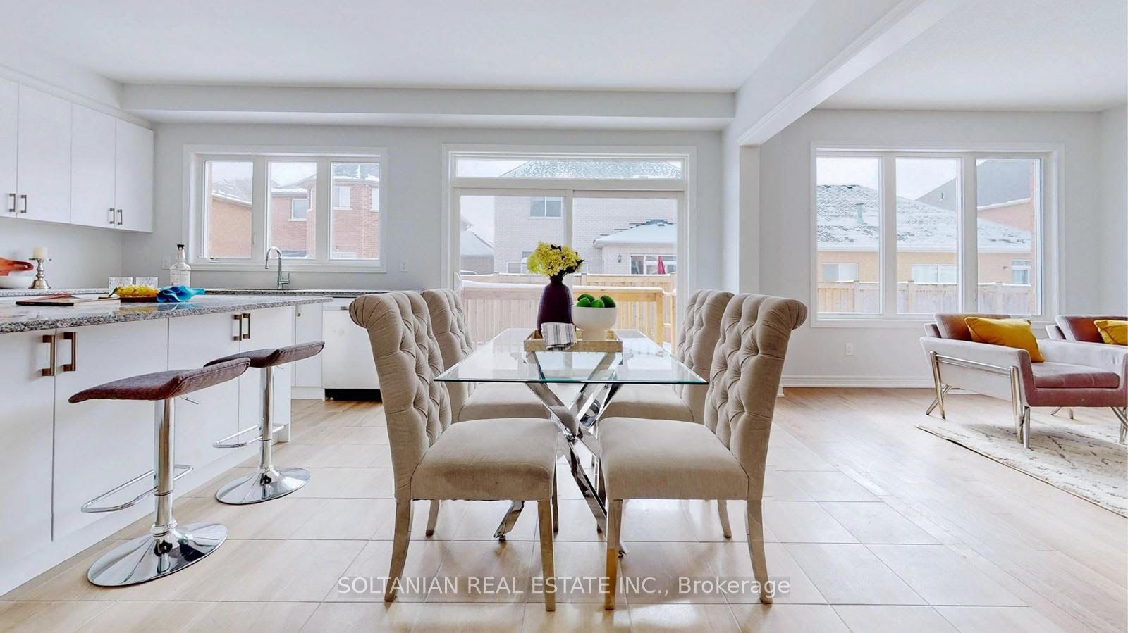 19 Faimira Avenue #Main
