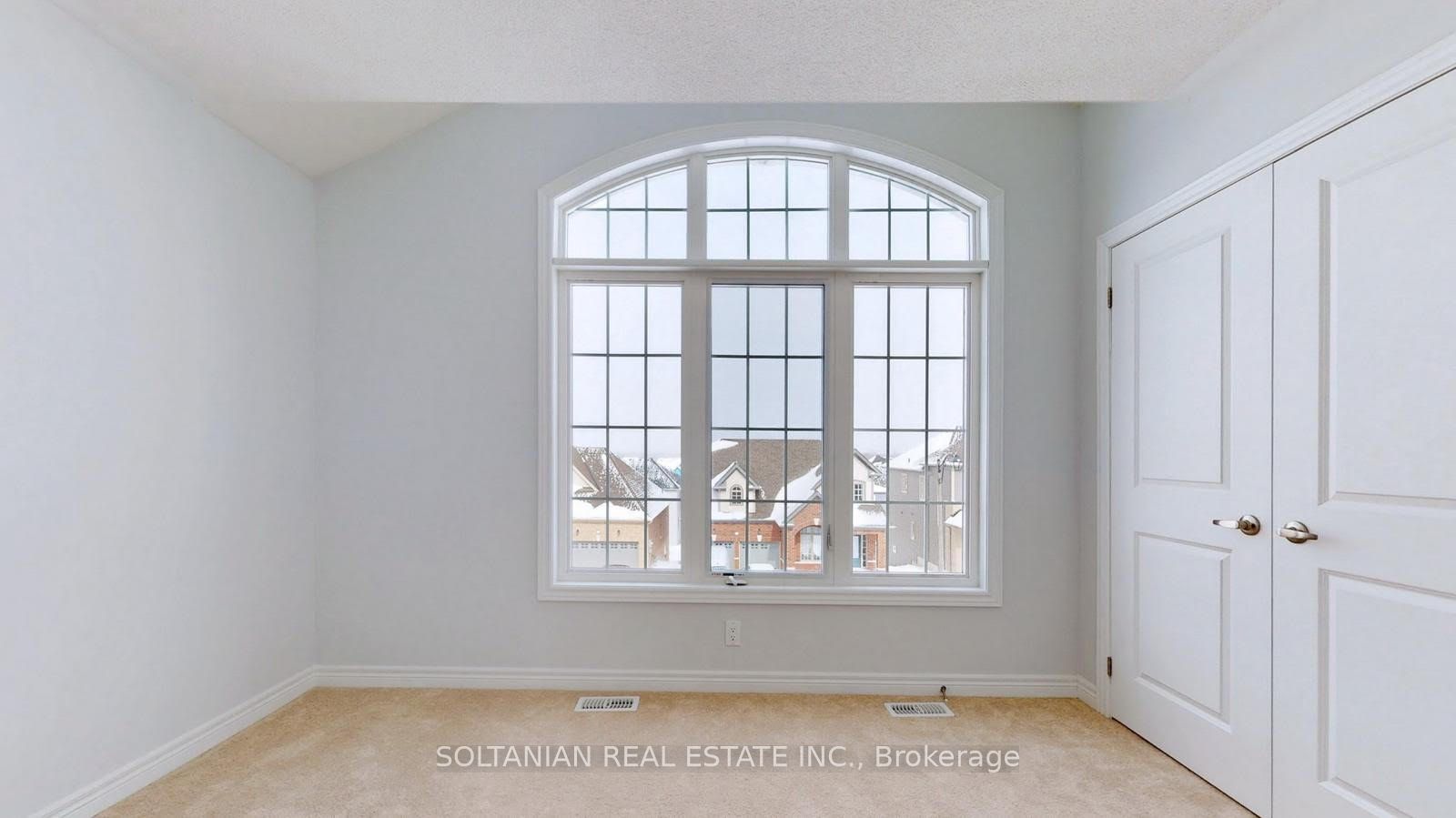 19 Faimira Avenue #Main