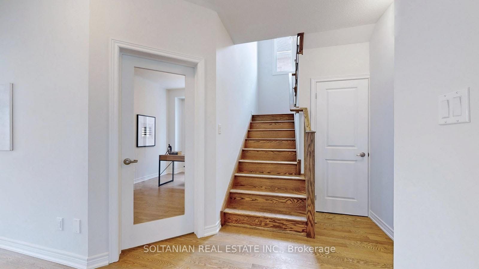 19 Faimira Avenue #Main