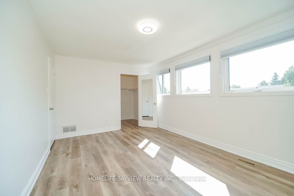 12 Poplar Crescent, #34