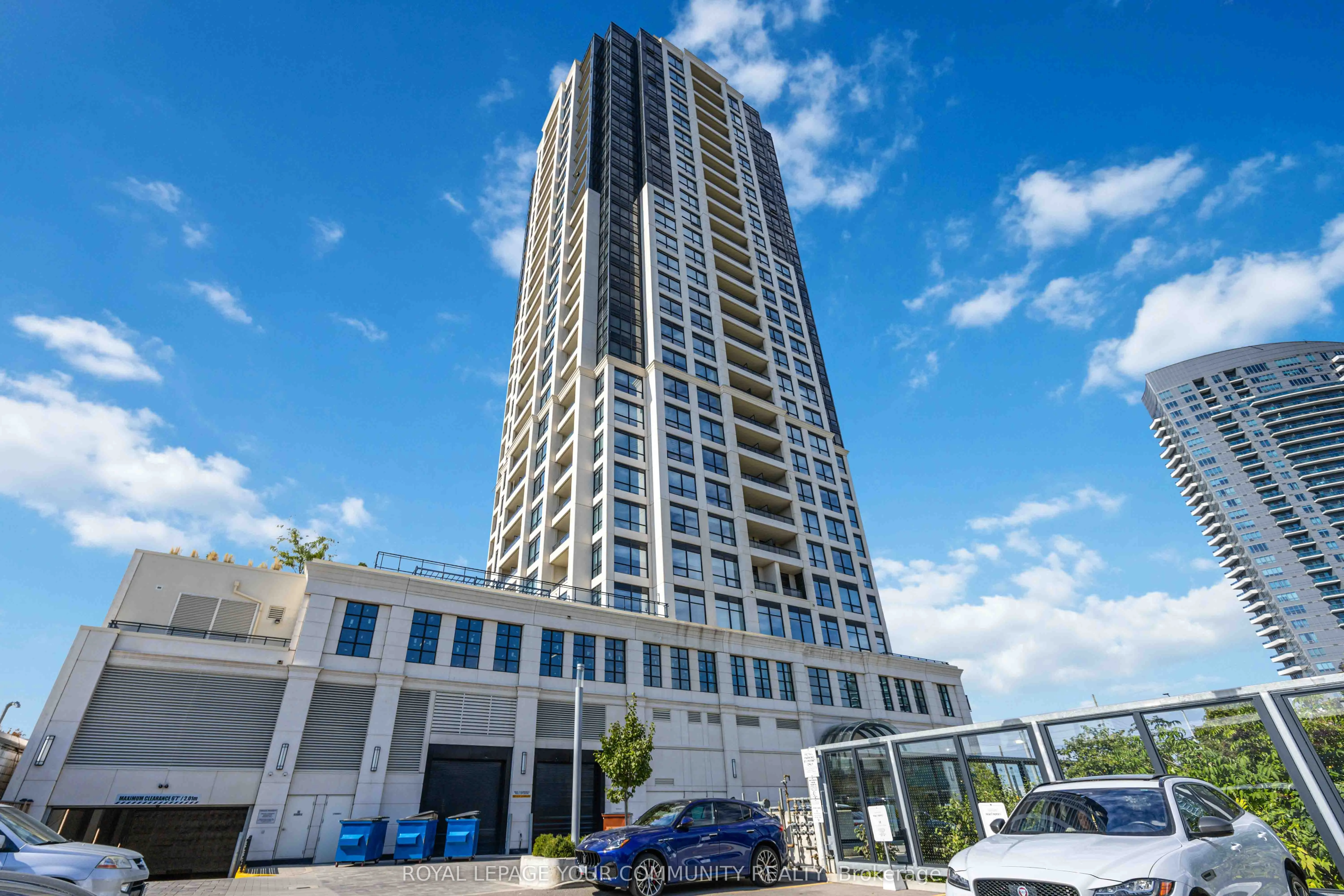 1 Grandview Avenue, #PH1
