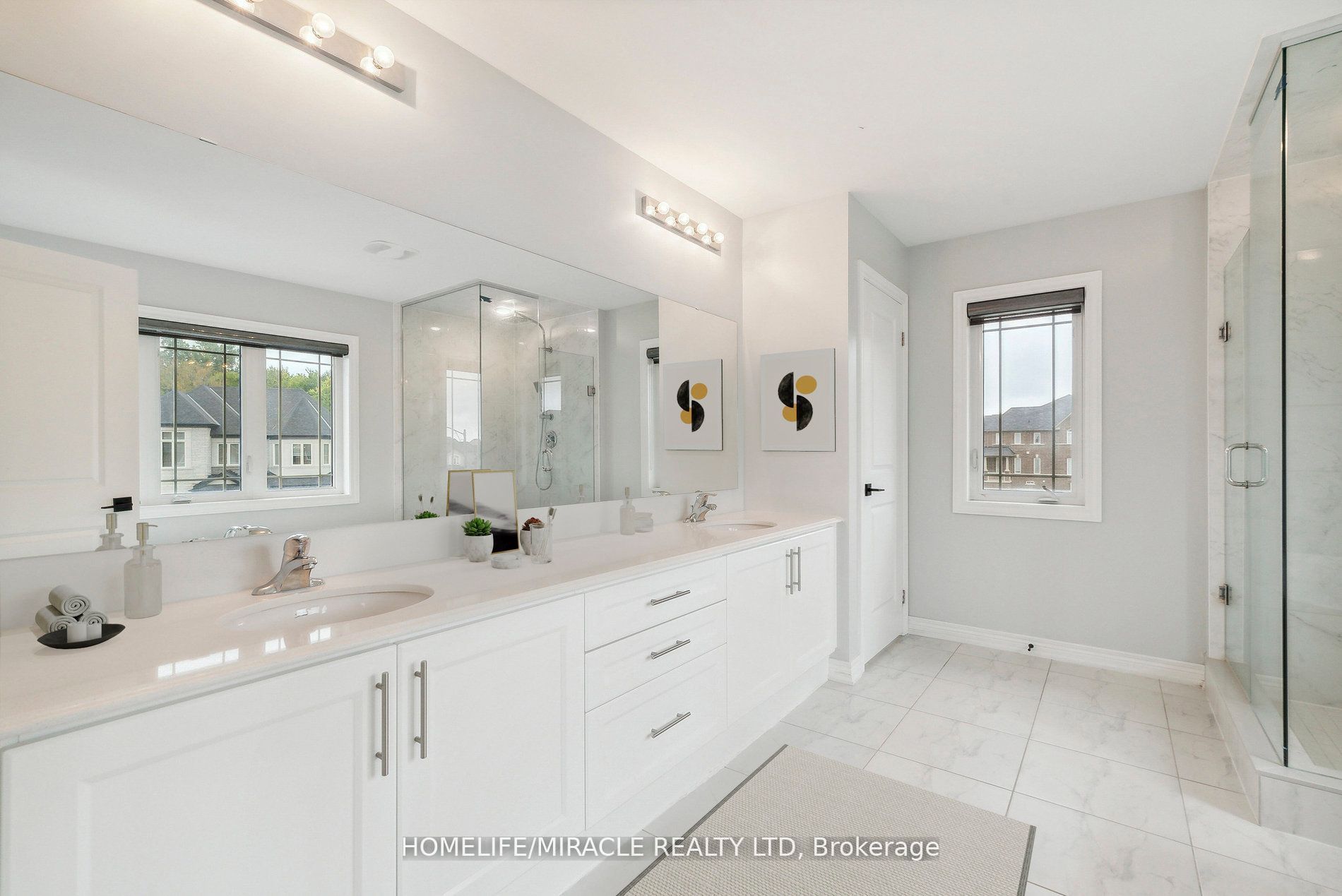 811 Green Street