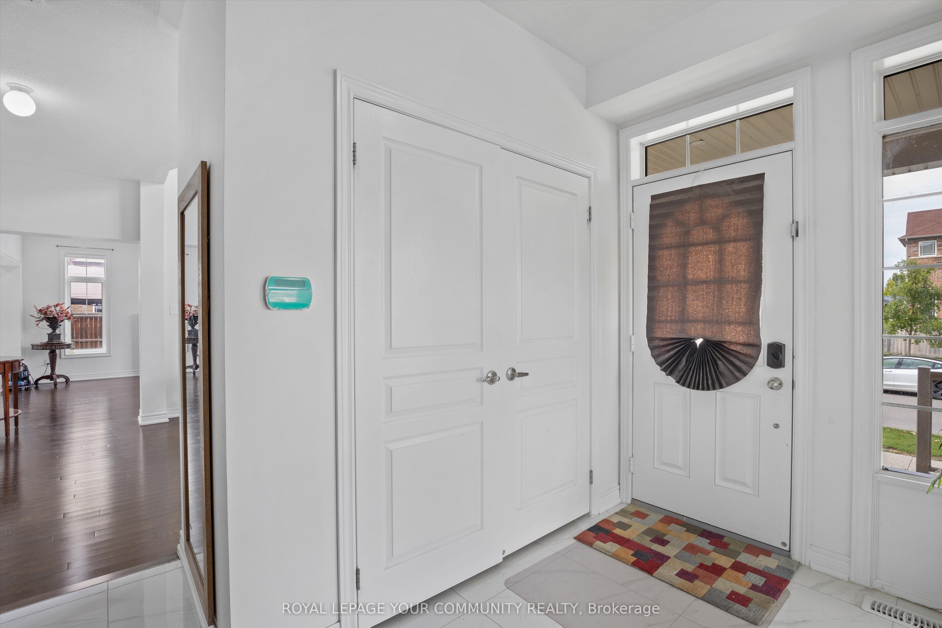 16 Hawke Crescent