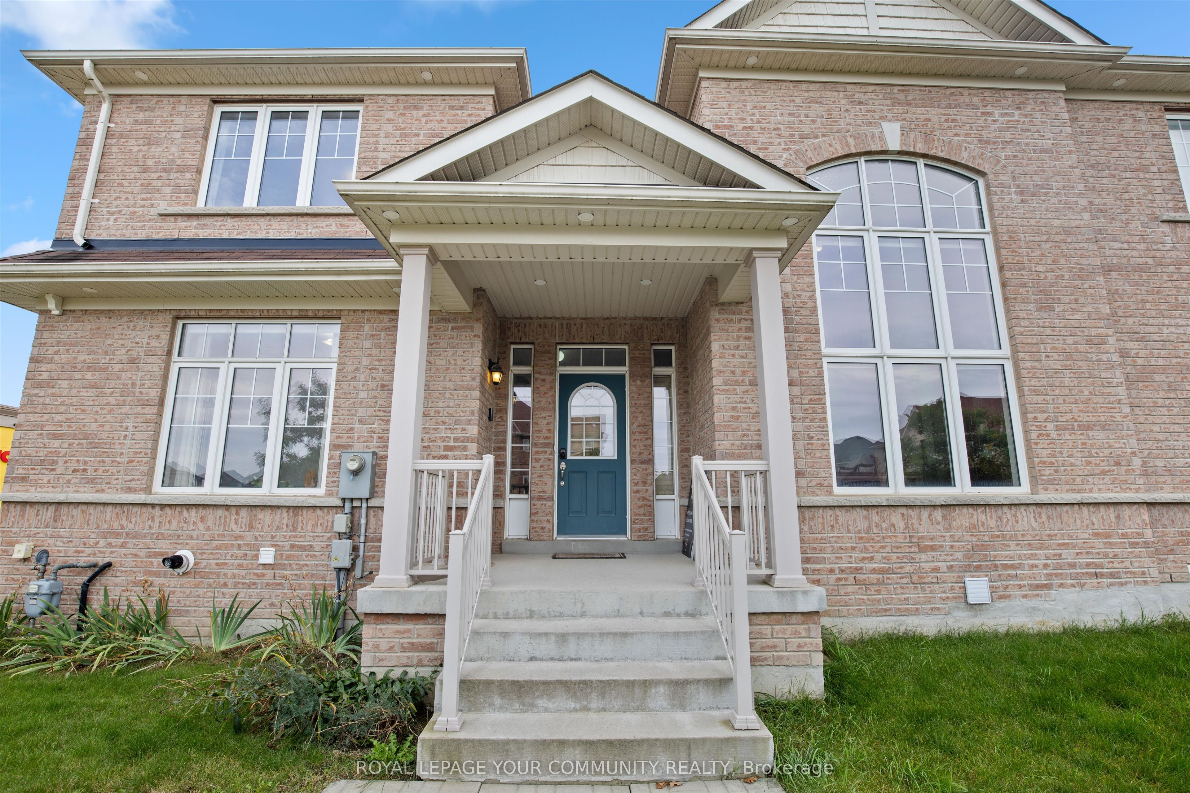 16 Hawke Crescent