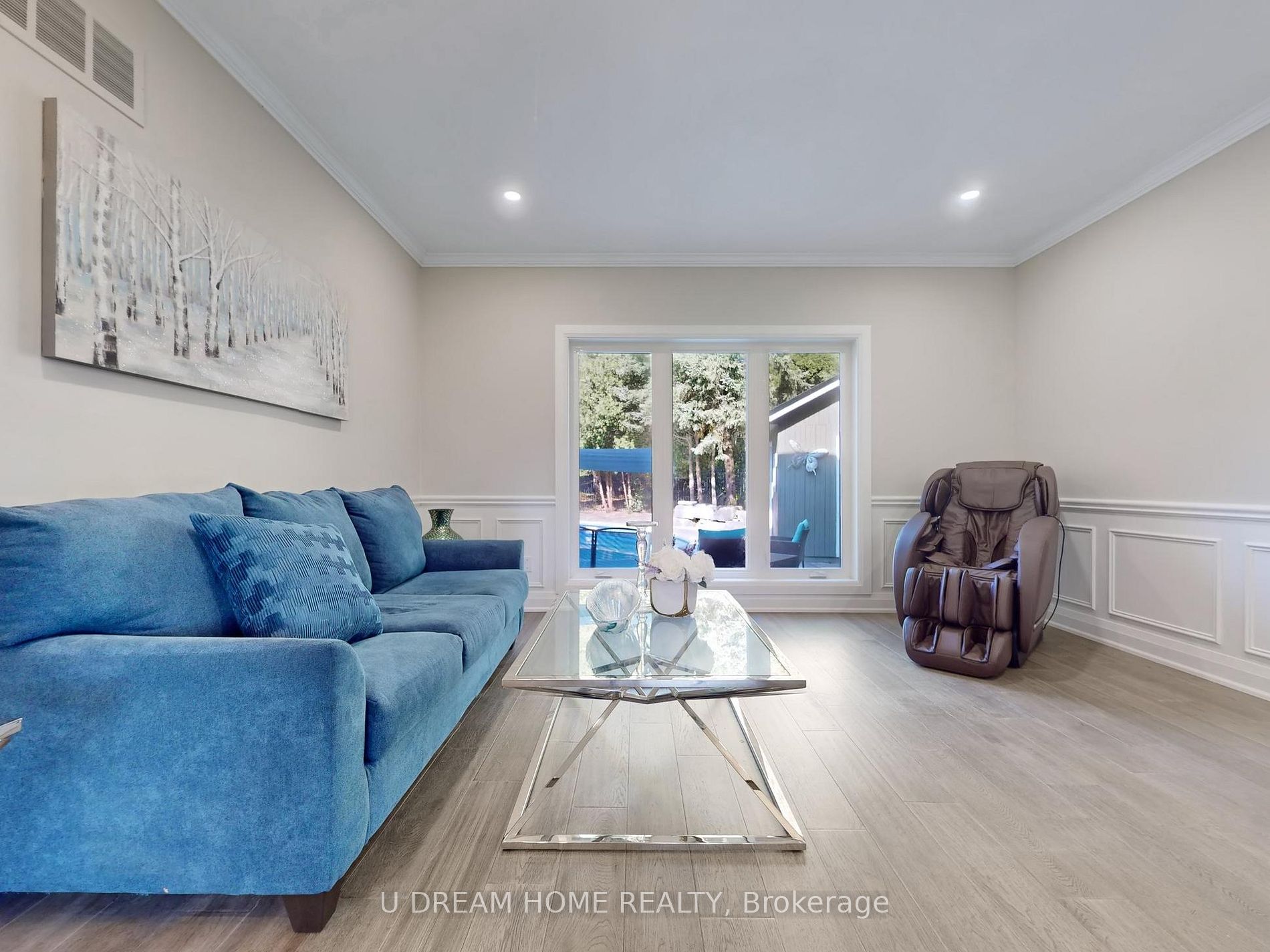 2 Jarvis Avenue