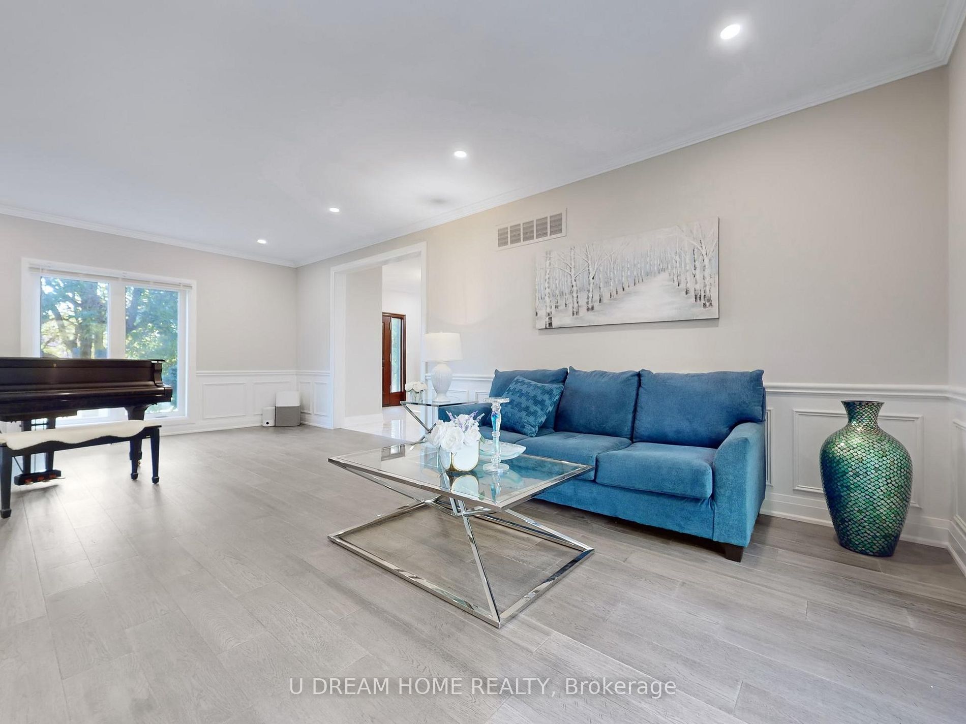 2 Jarvis Avenue