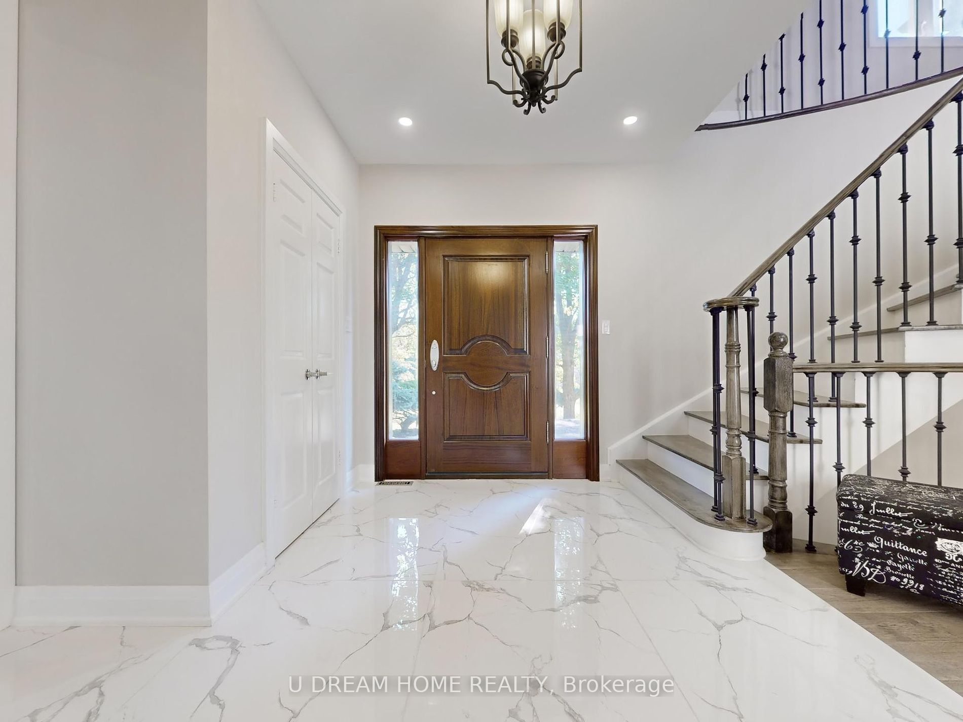 2 Jarvis Avenue