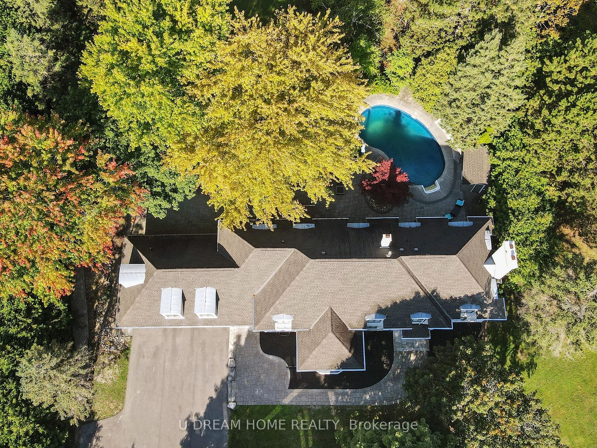 2 Jarvis Avenue