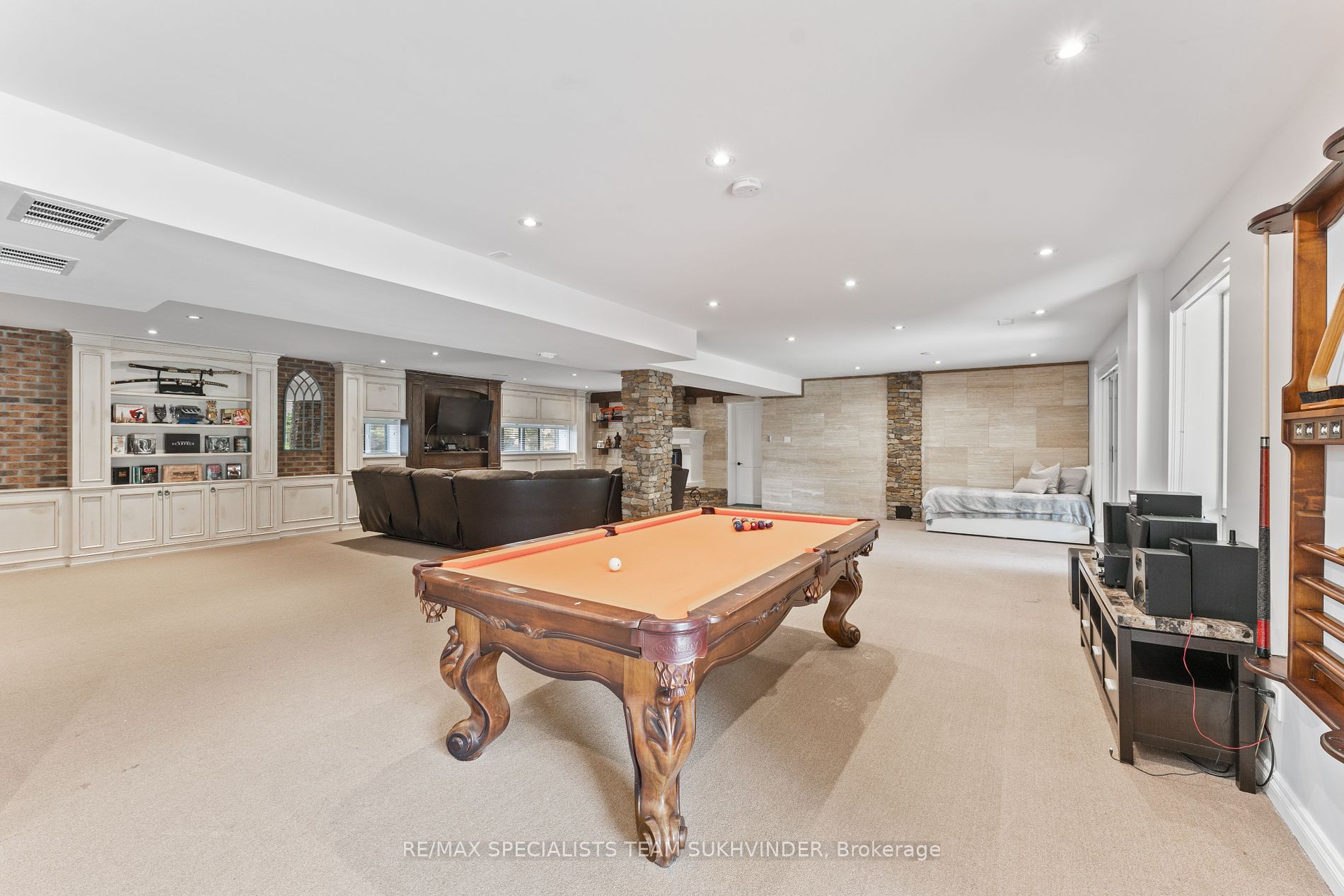 109 Collard Drive