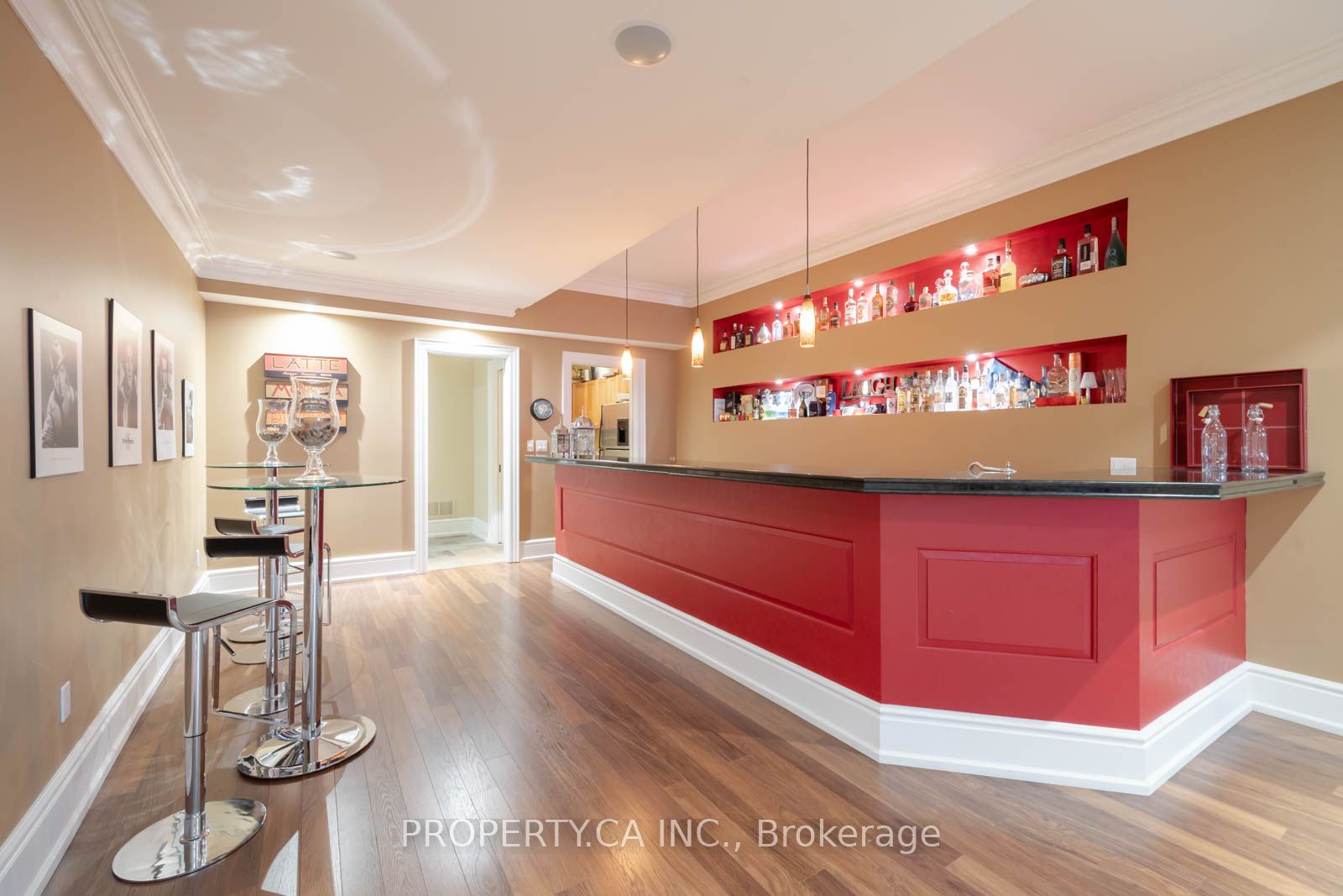 60 Parr Place