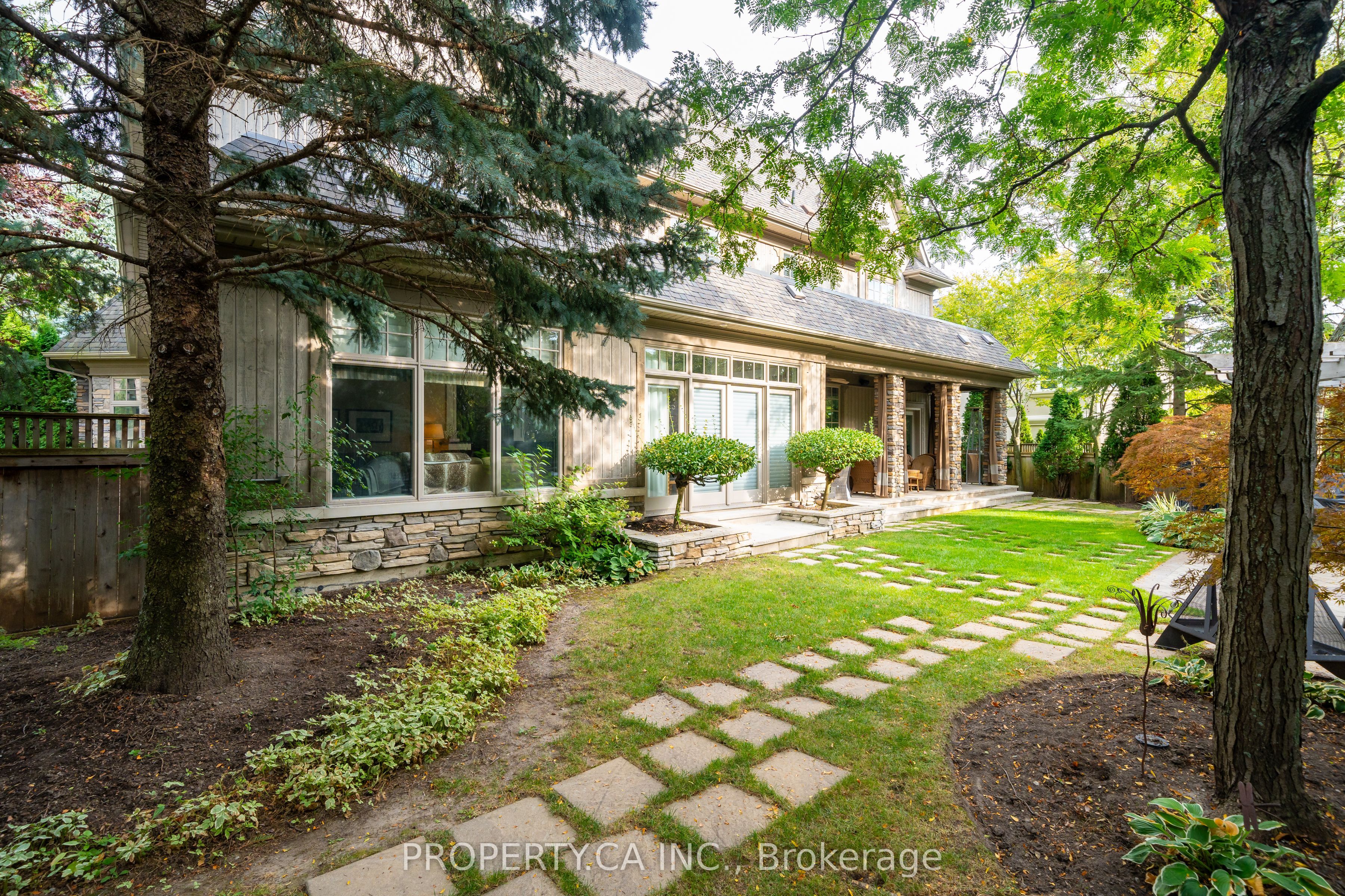 60 Parr Place