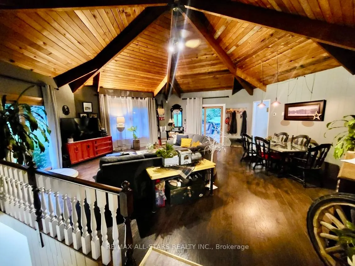 2205 Concession 6