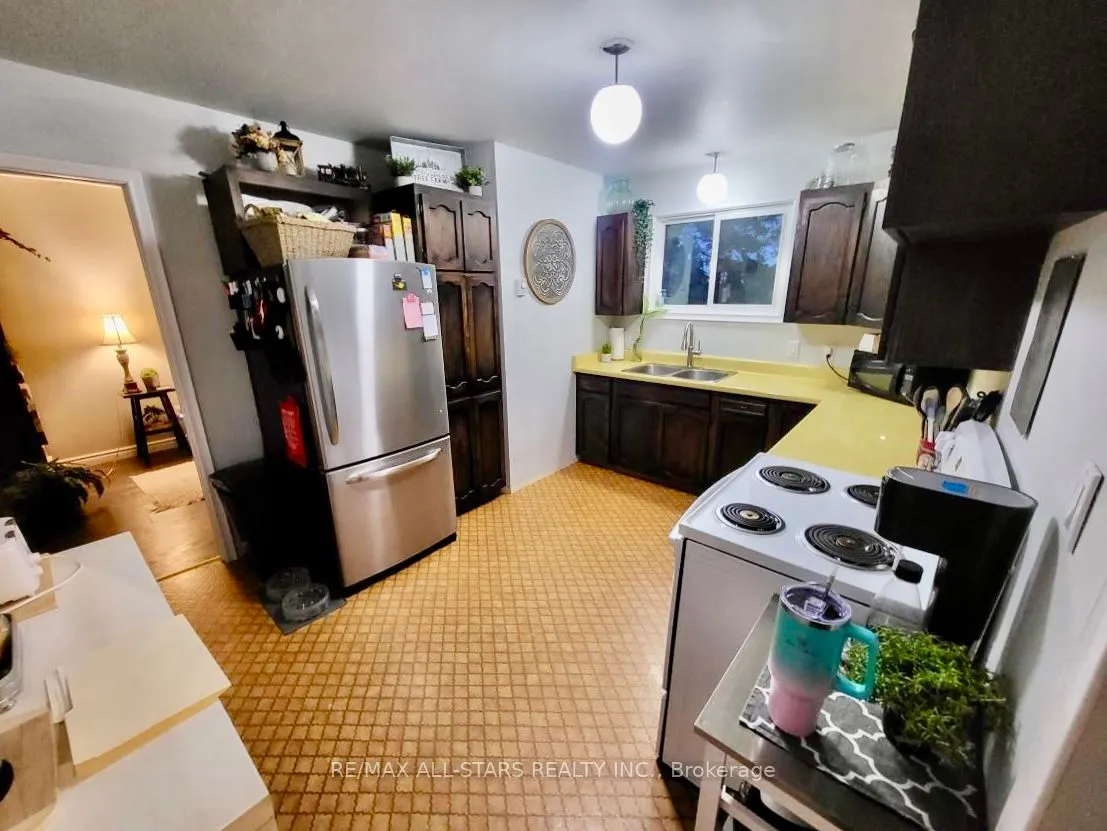 2205 Concession 6