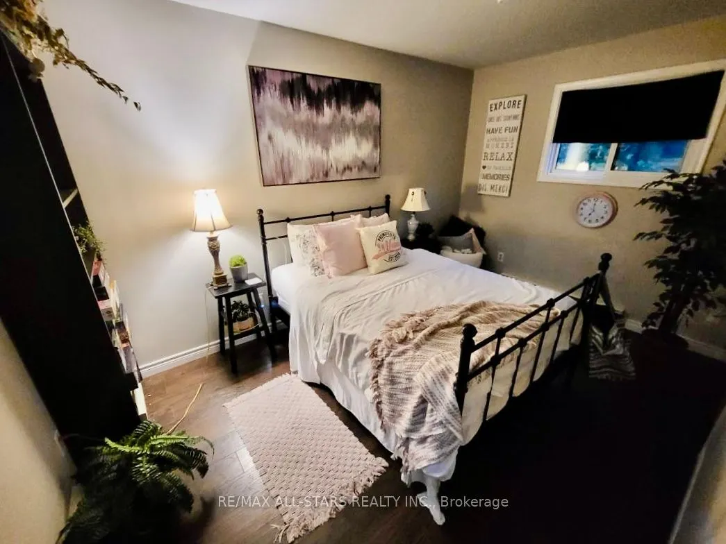 2205 Concession 6