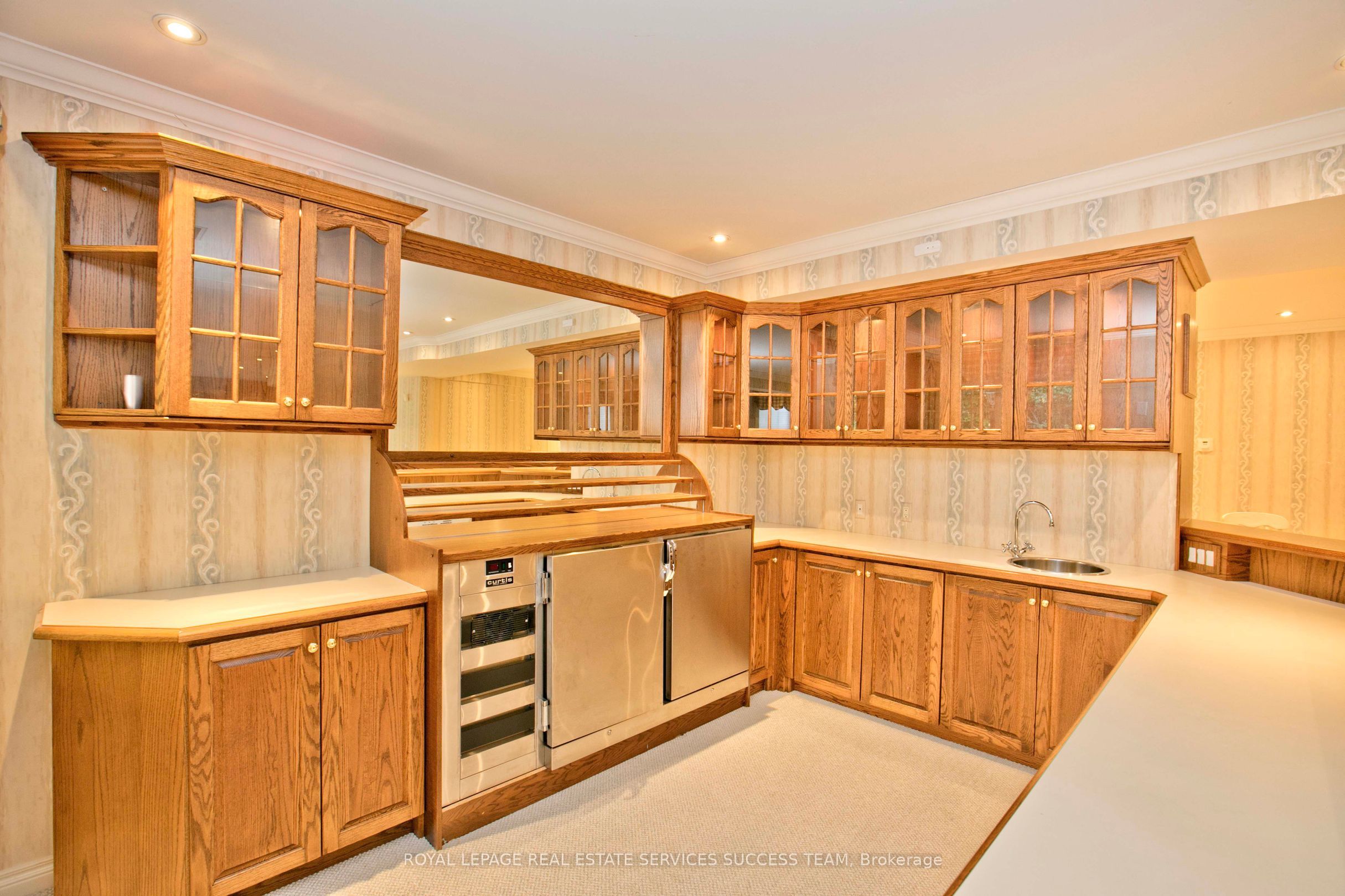 37 Heatherwood Crescent