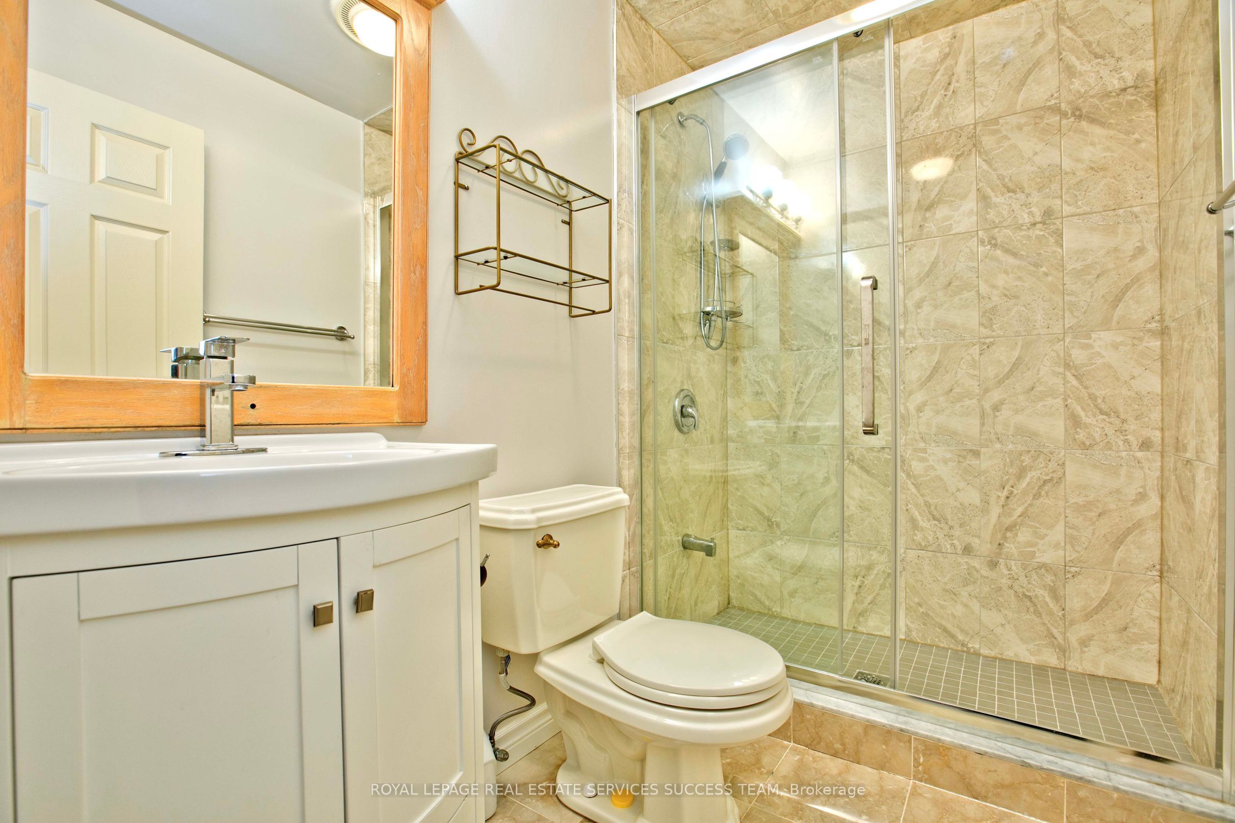 37 Heatherwood Crescent
