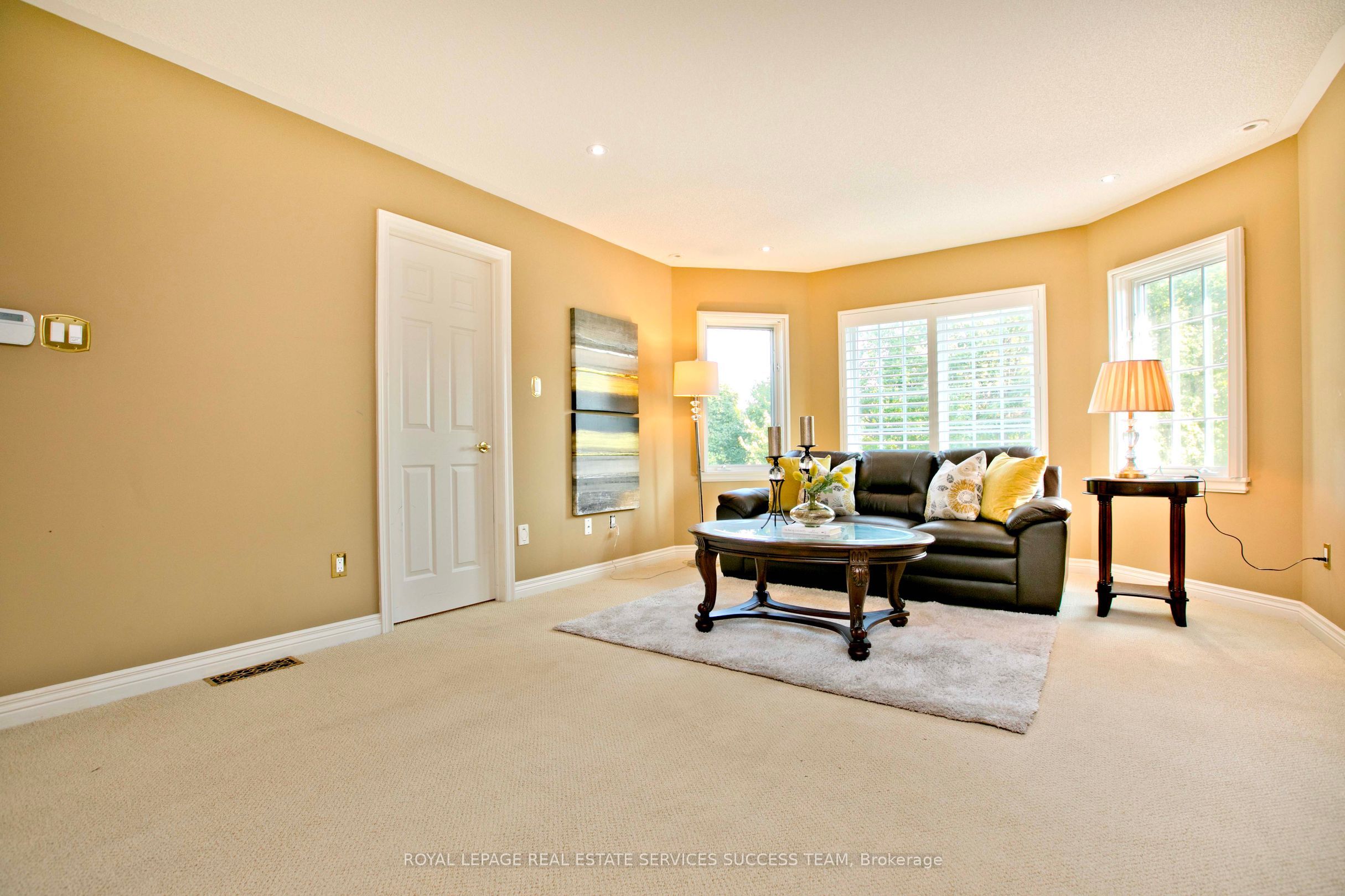 37 Heatherwood Crescent