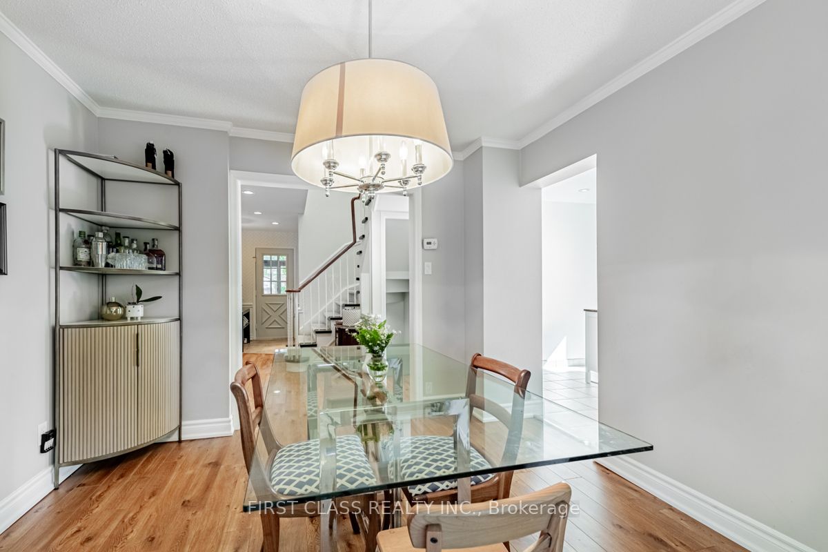 74 Innisbrook Crescent
