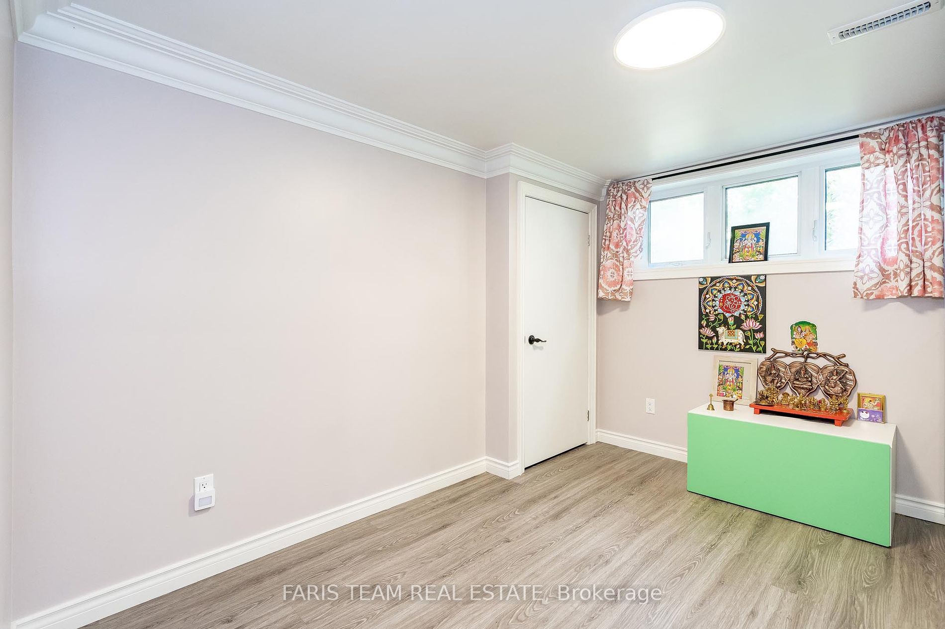 148 Sand Road