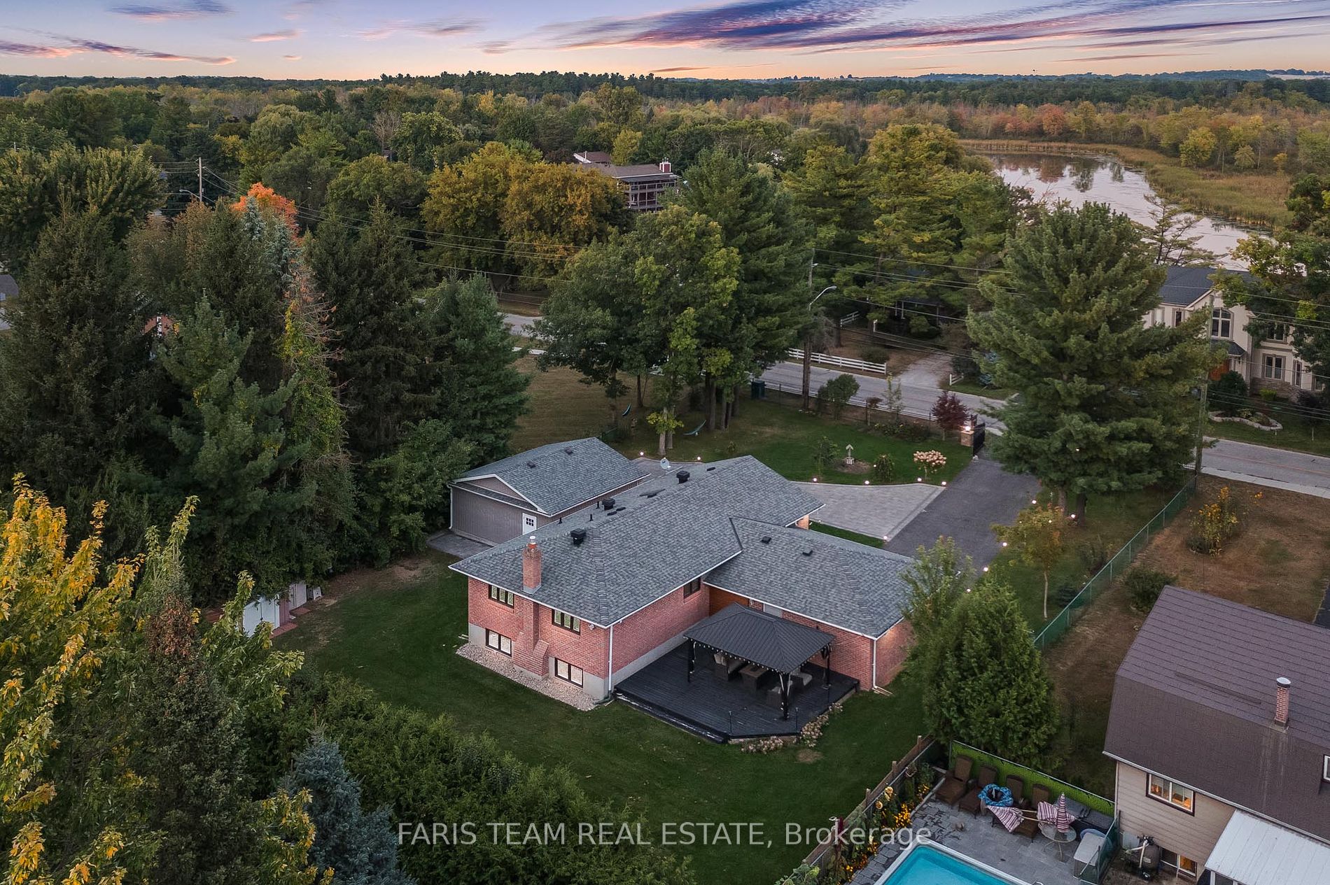 148 Sand Road