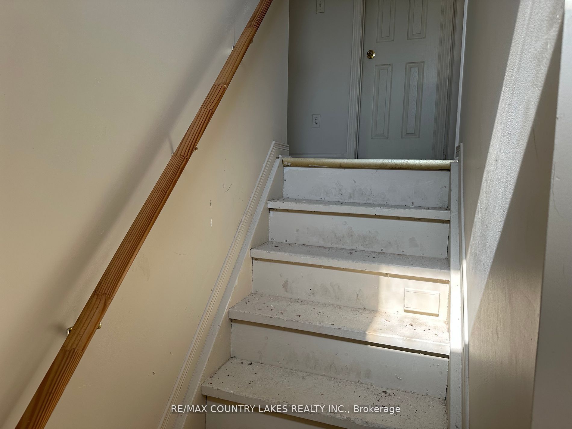 66 Harbour Park Crescent
