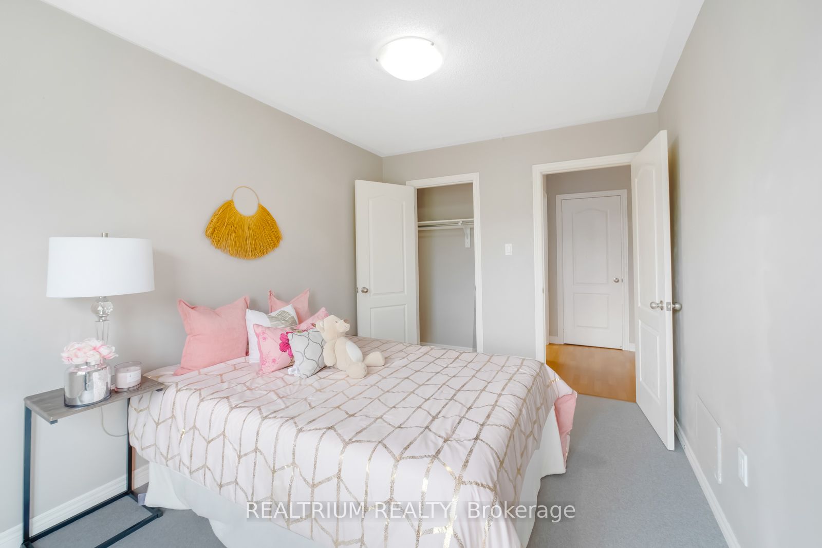 282 Sandale Road