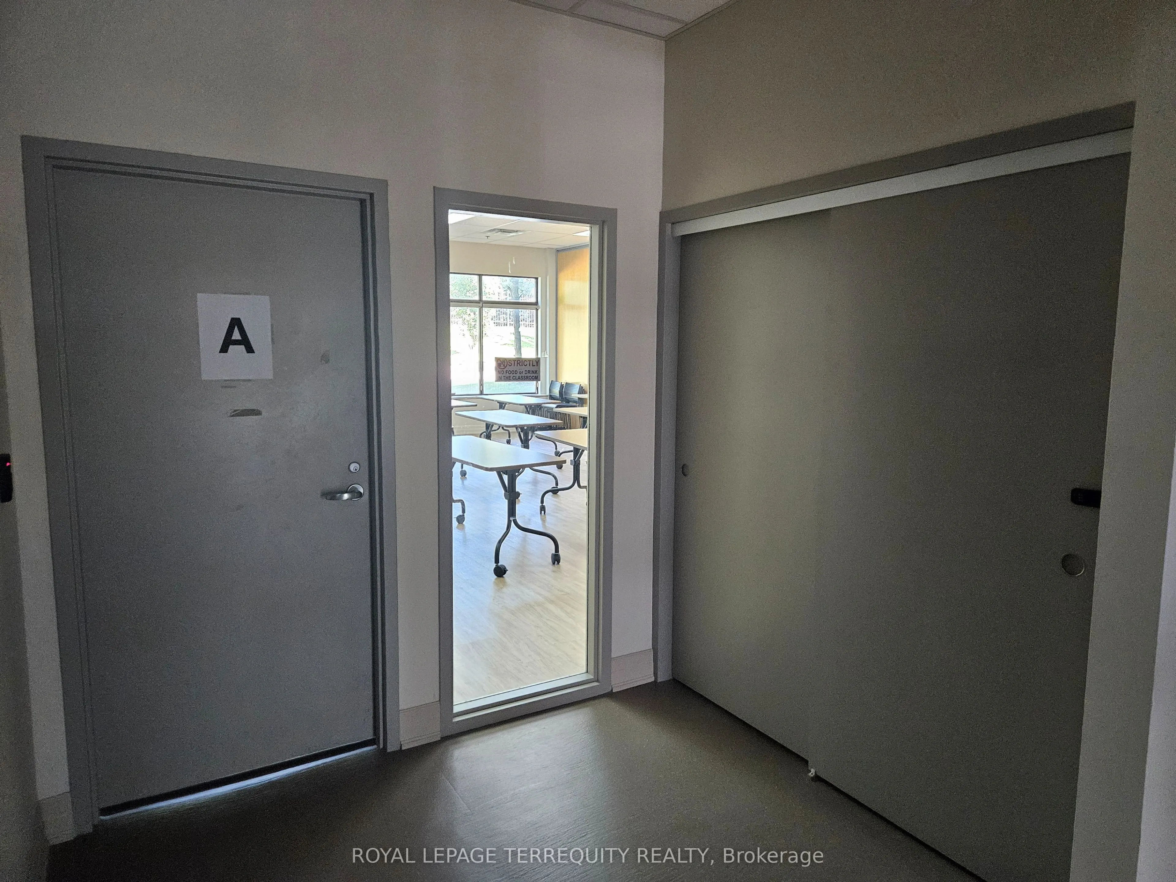 9333 Woodbine Avenue, #Room A