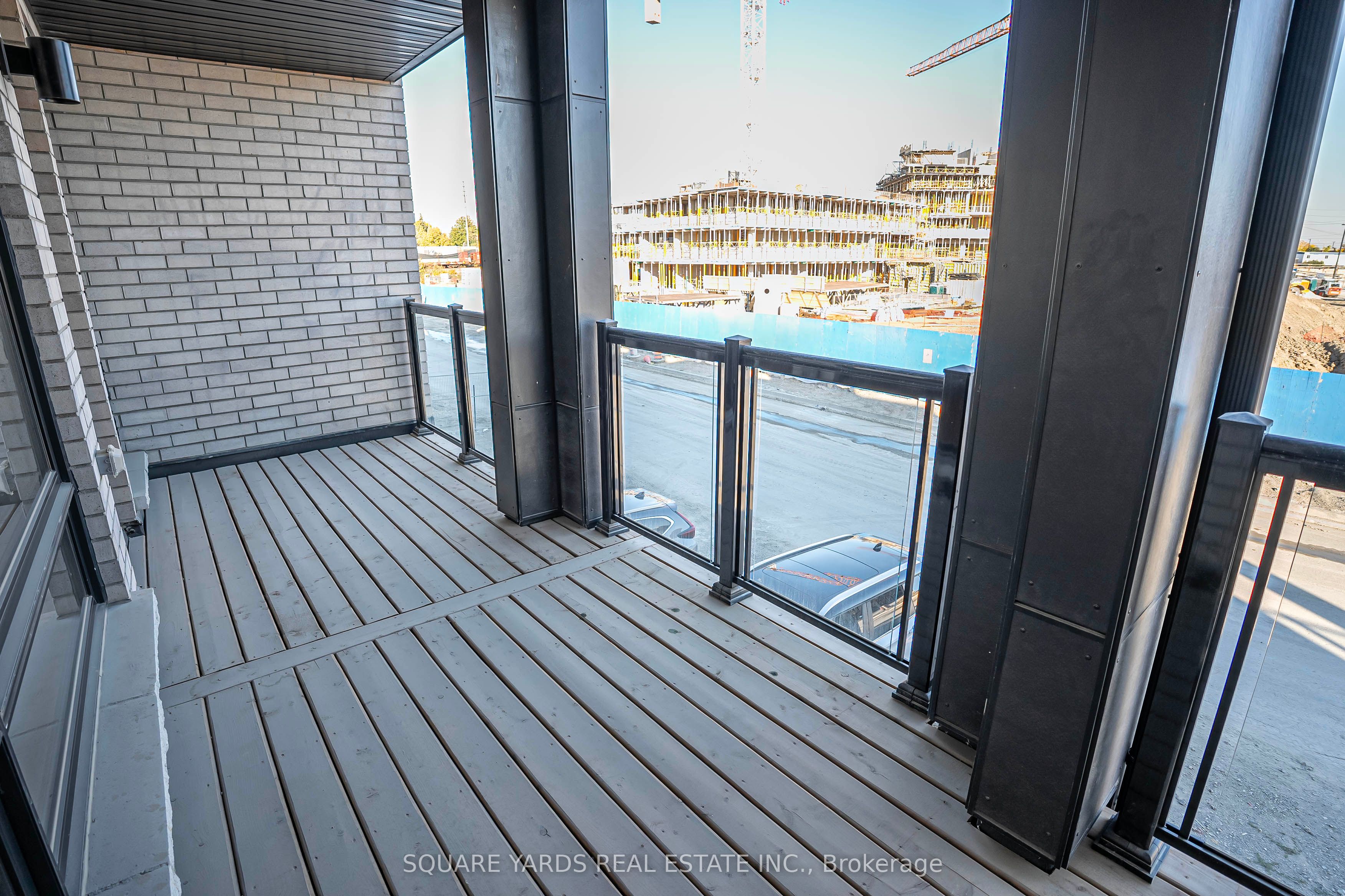 12 Dandara Gate