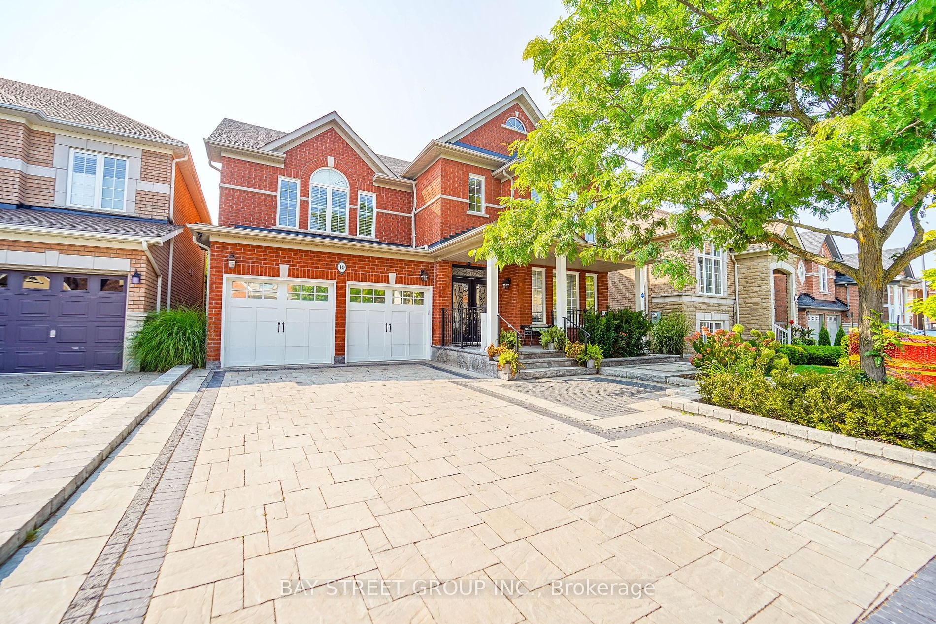10 Morland Crescent