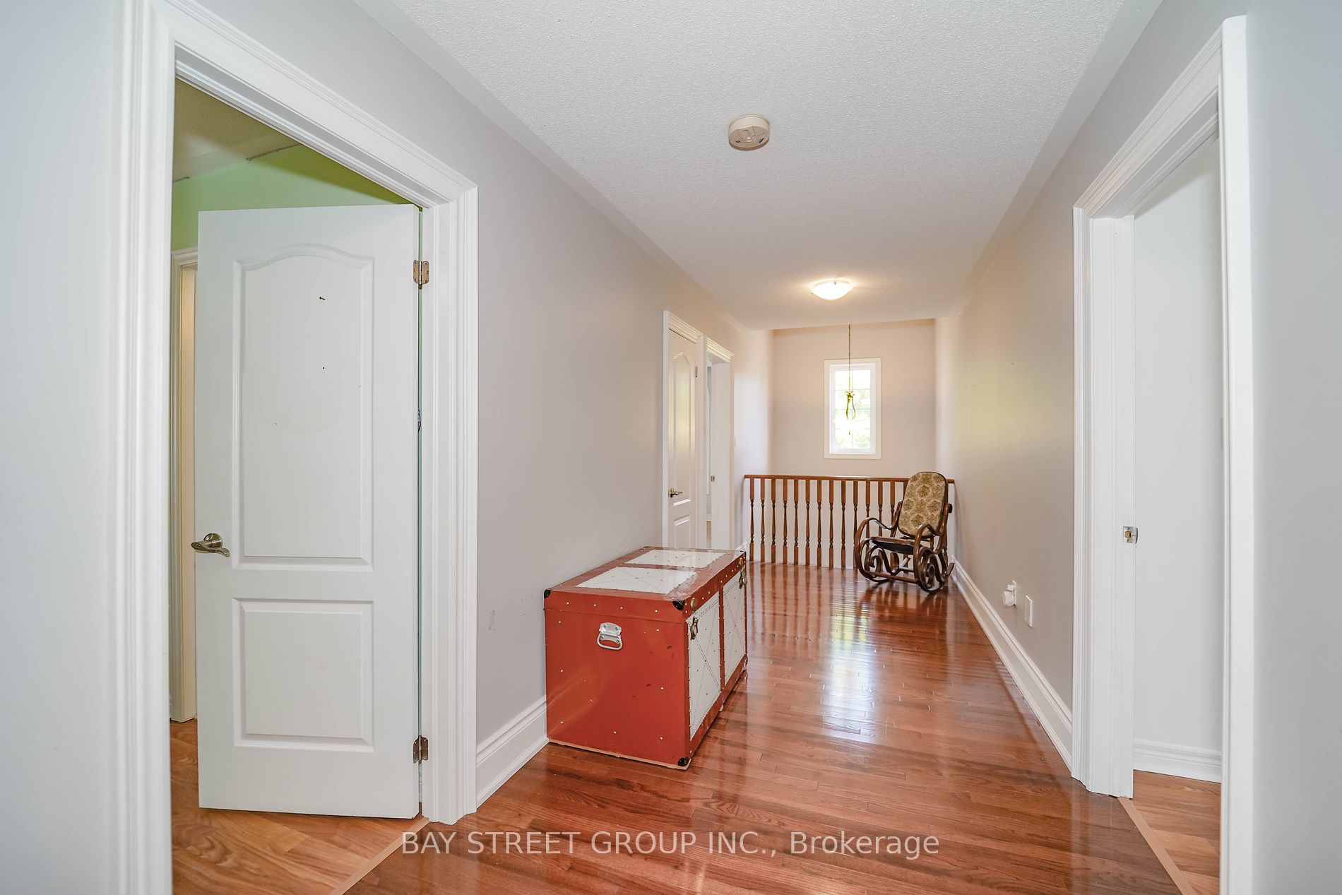 10 Morland Crescent