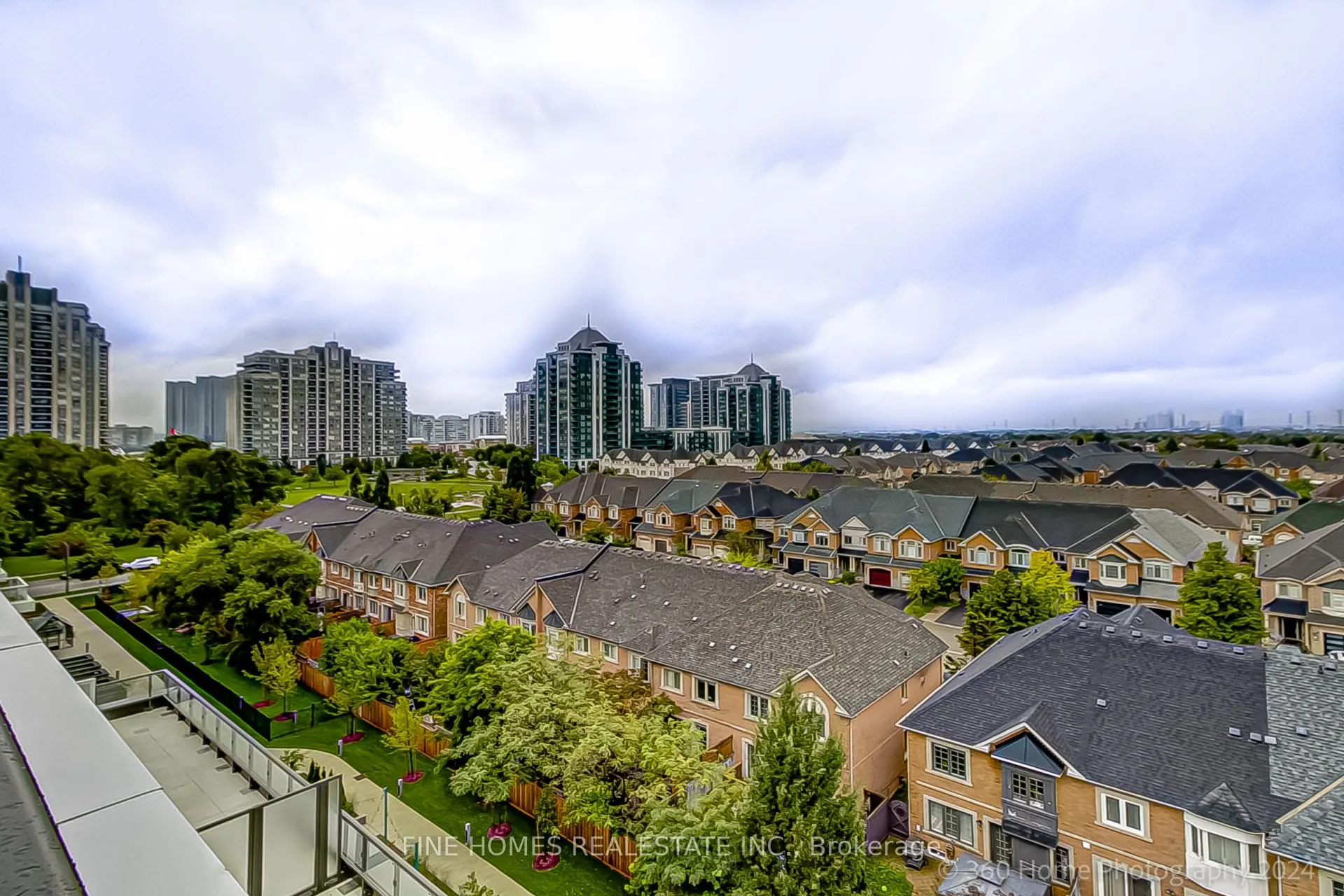 8 Beverley Glen Boulevard #712