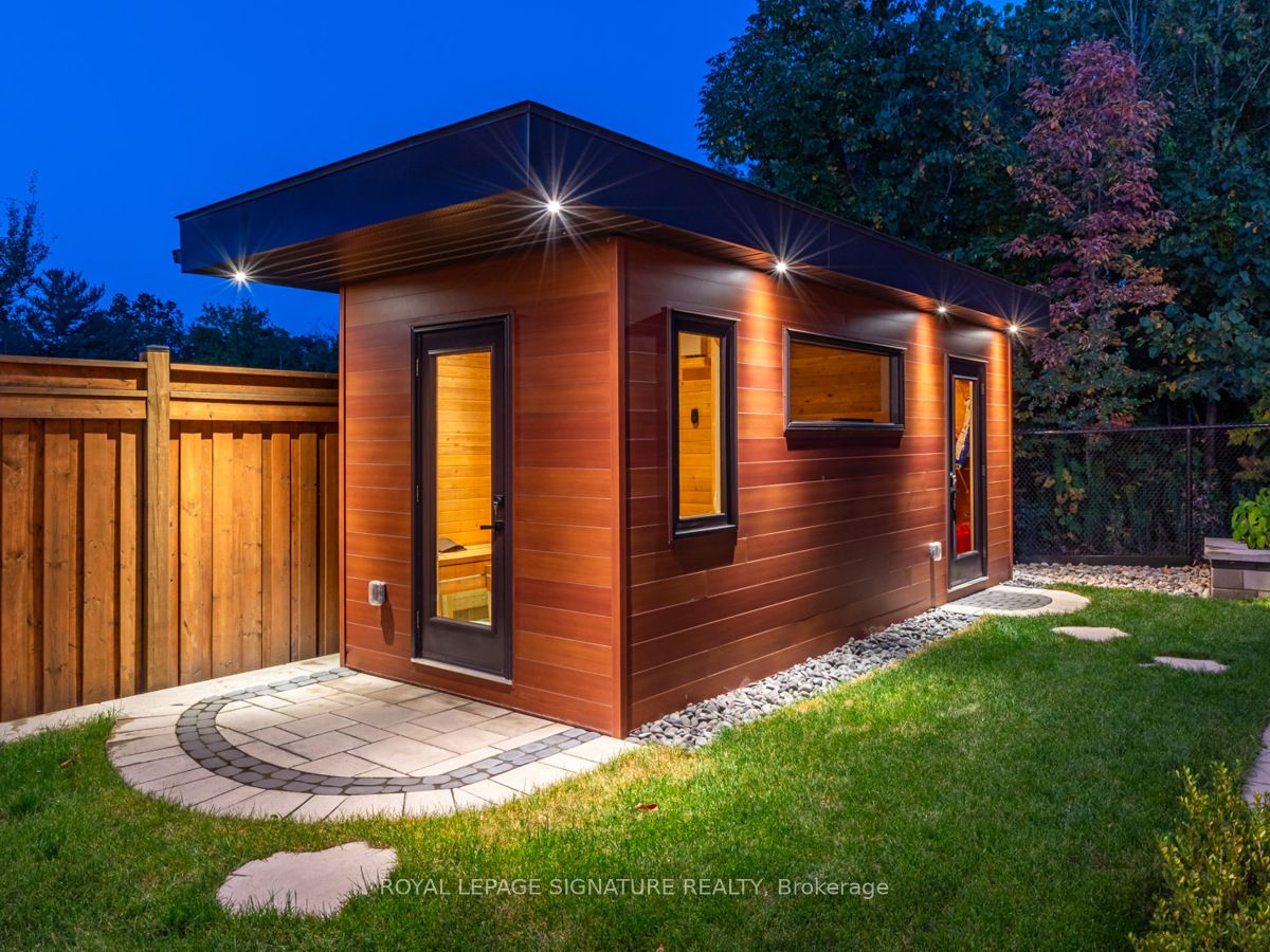 613 Clifford Perry Place
