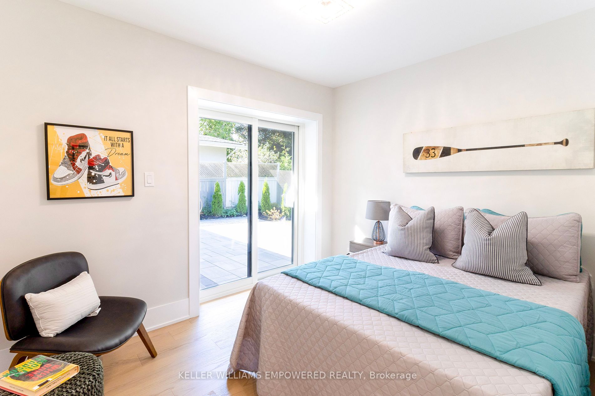 385 Easy Street