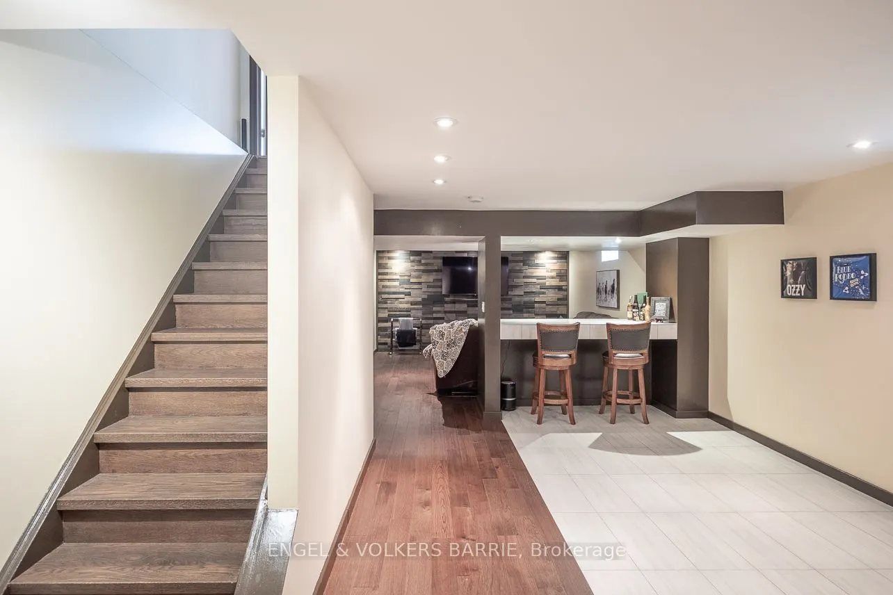29 Ferris Lane