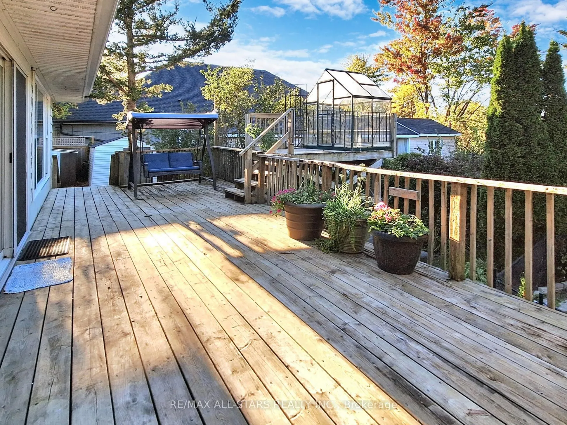 40 Riverglen Drive