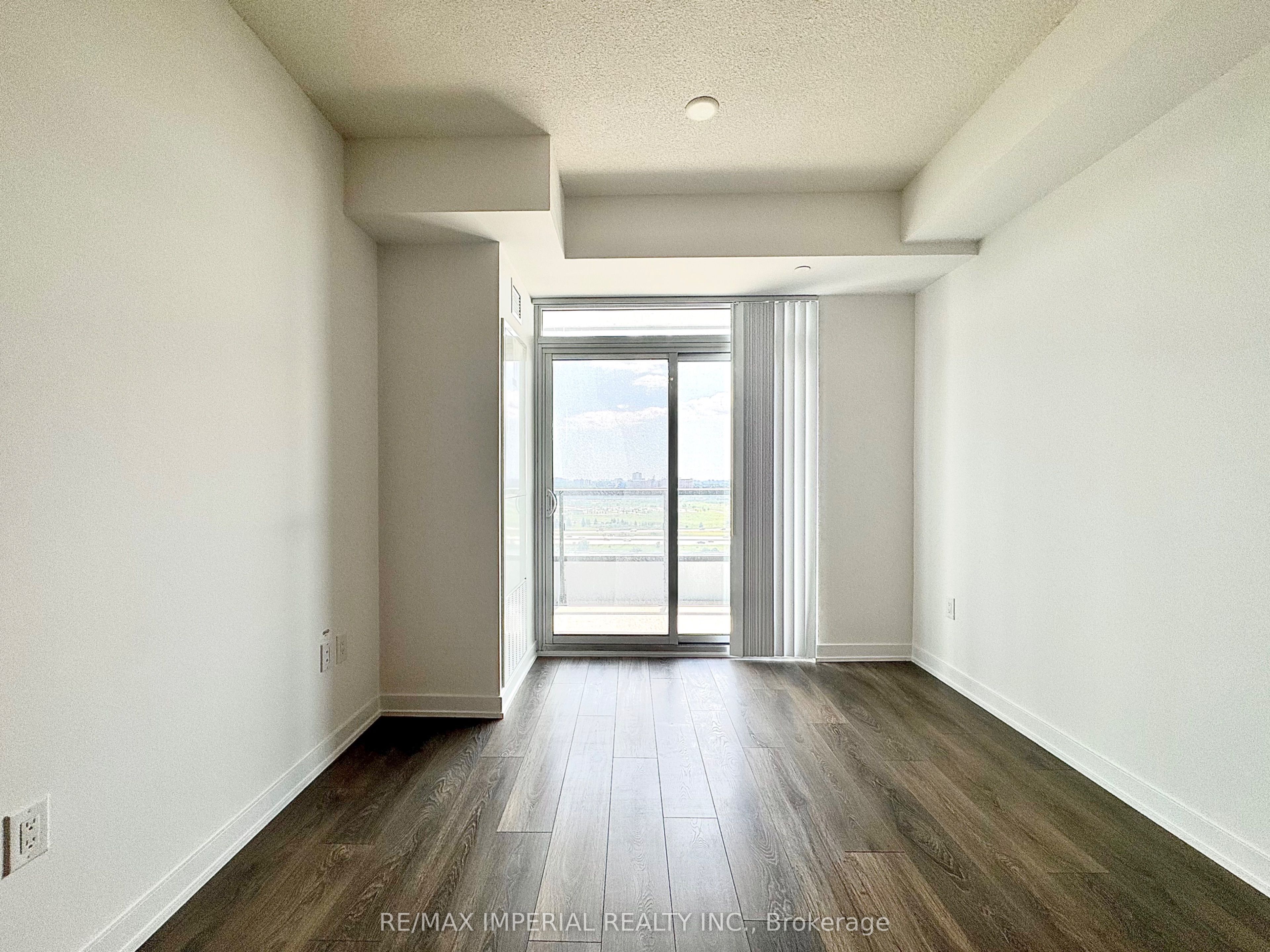 10 HONEYCRISP Crescent #1606
