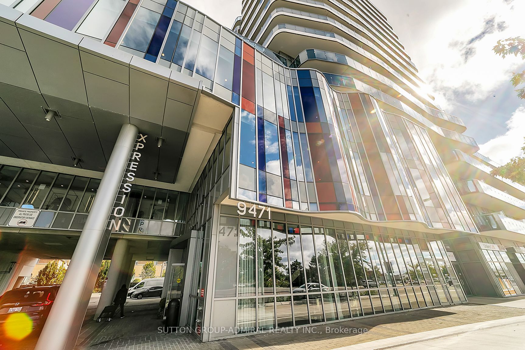 9471 Yonge Street, #213